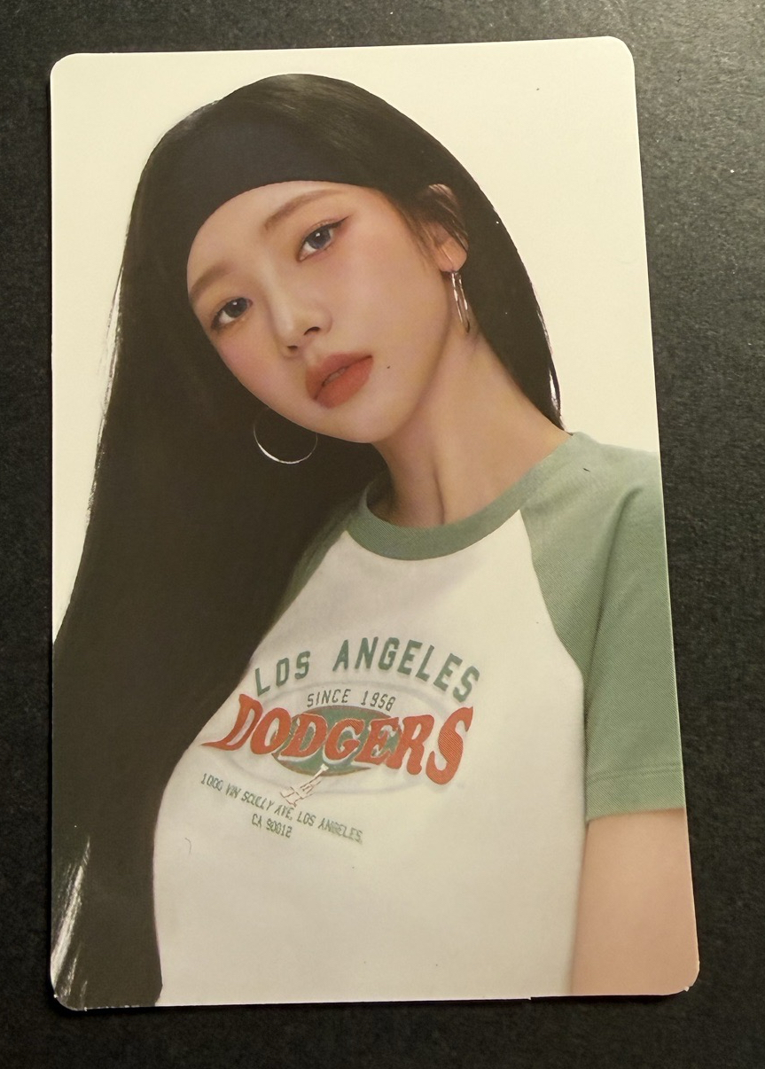 Karina mlb代言卡（戰損版）