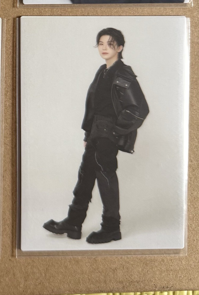 woozi follow  隨機卡