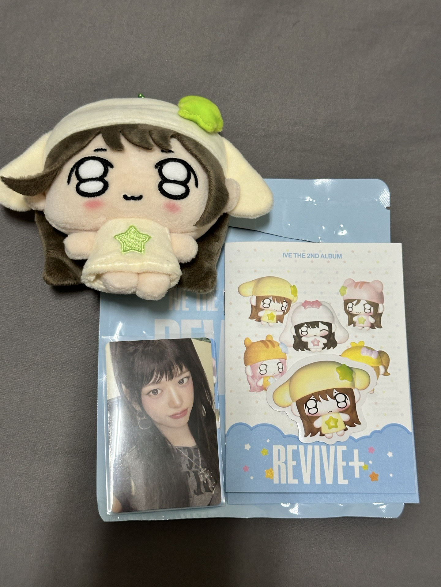 REVIVE+娃專 ANYUJIN