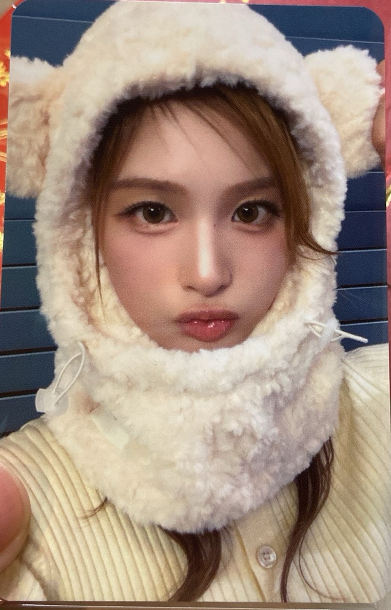 NMIXX 巴拉克拉法 薛