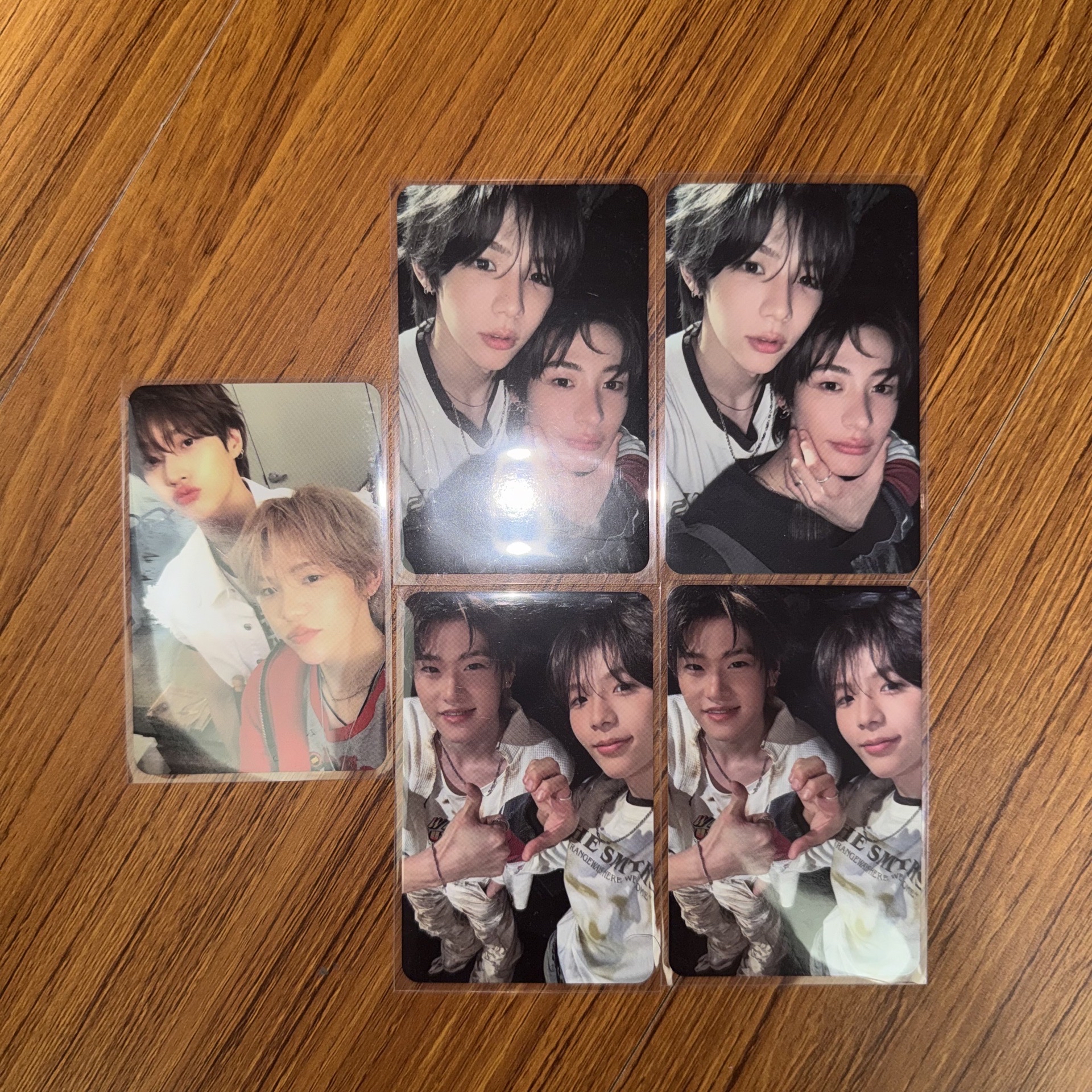 正規一雙人卡（若需韓安紙花請私訊確認）