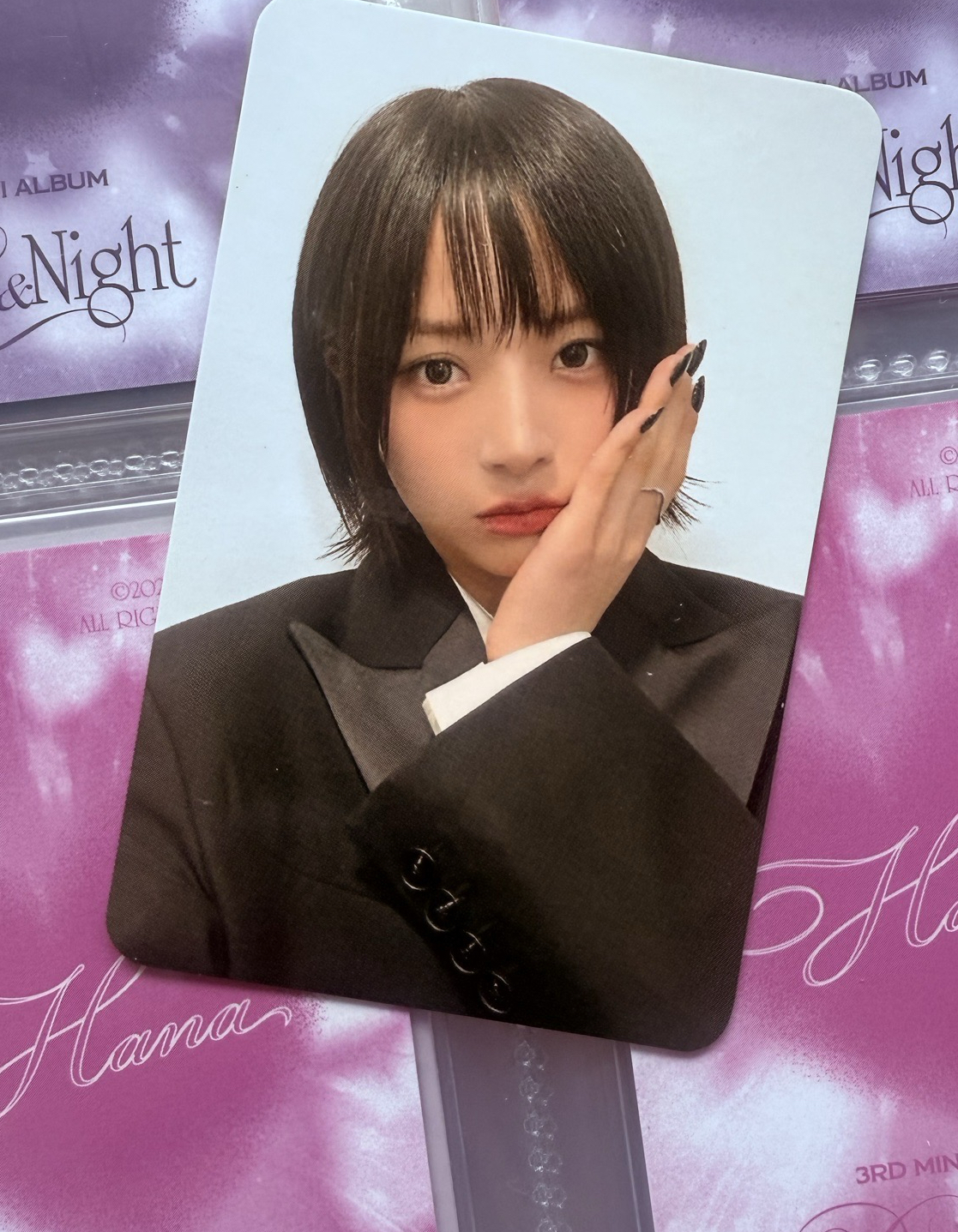 Day & Night 專輯卡 Hana