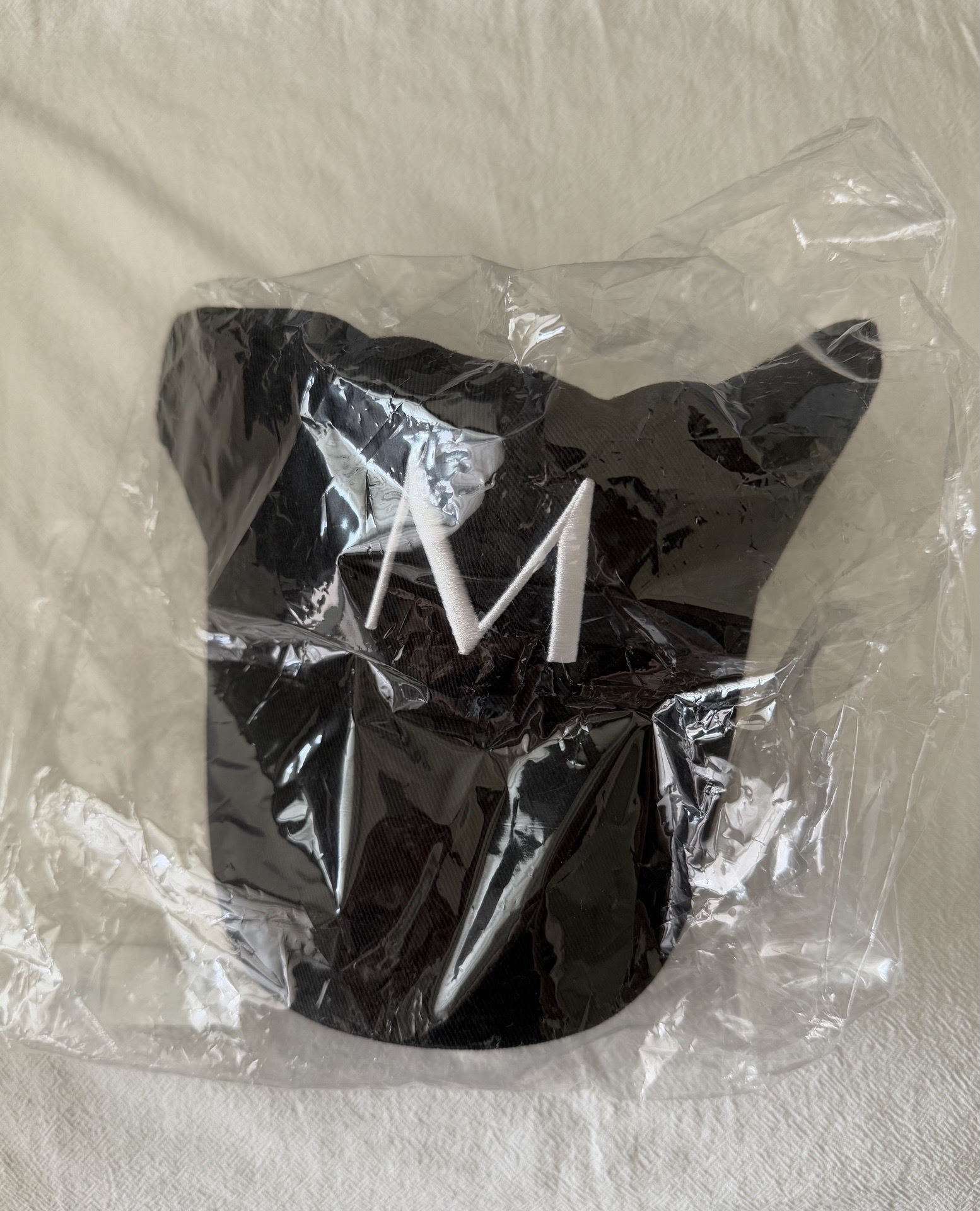 MEOVV 迷一 棒球帽全新未拆（含卡）