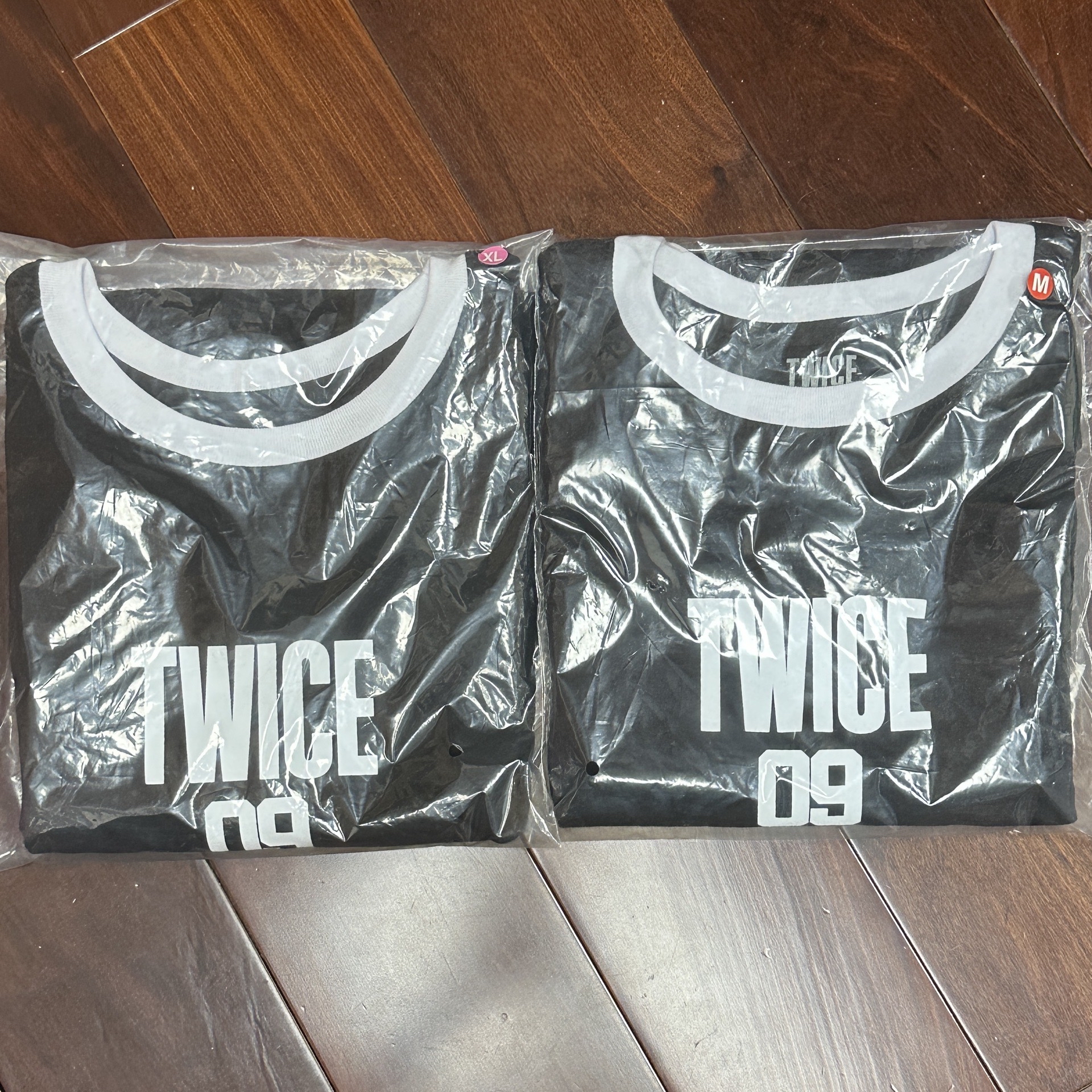 TWICE 六巡滾邊上衣