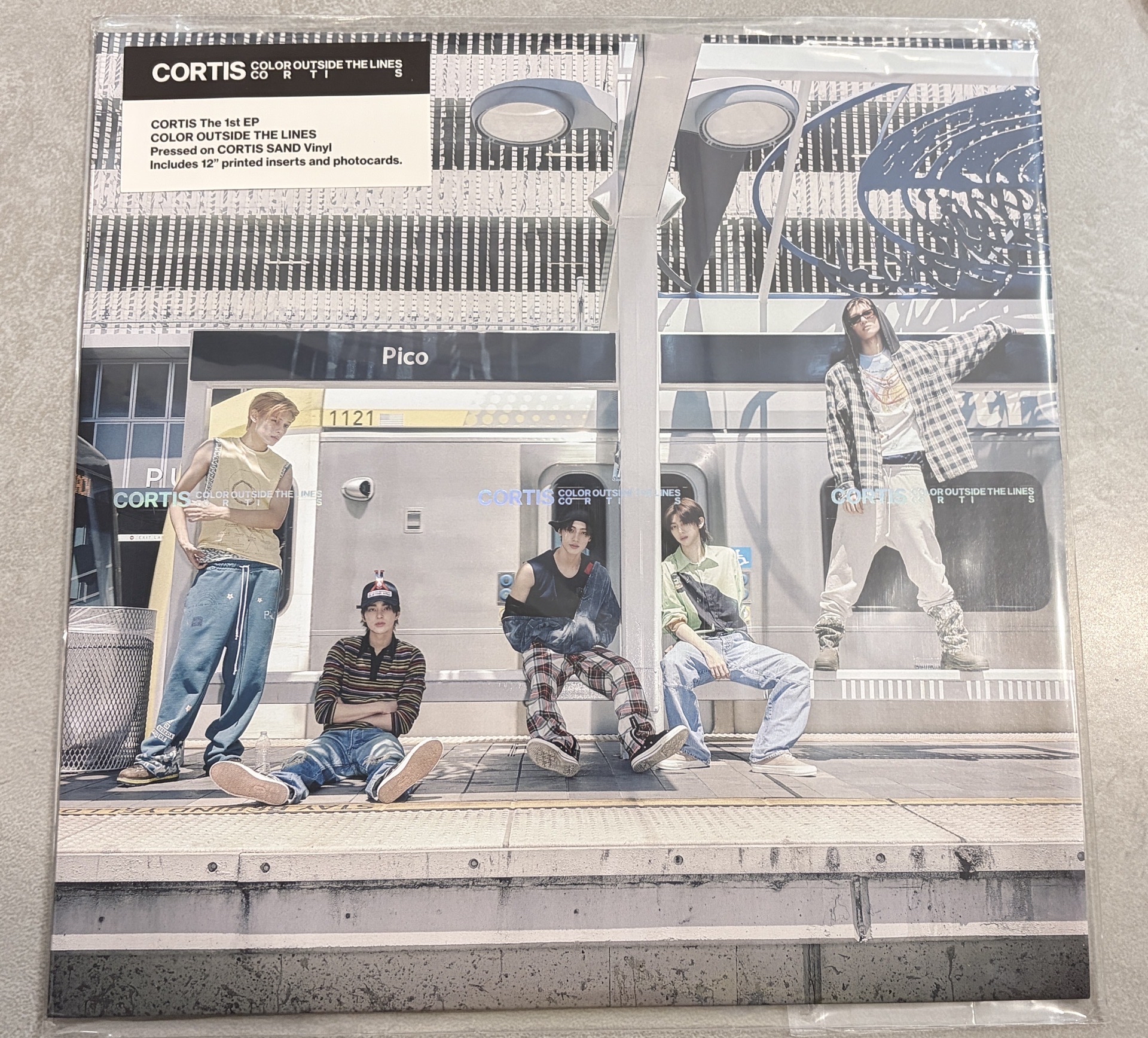 🦊cortis黑膠全新未拆