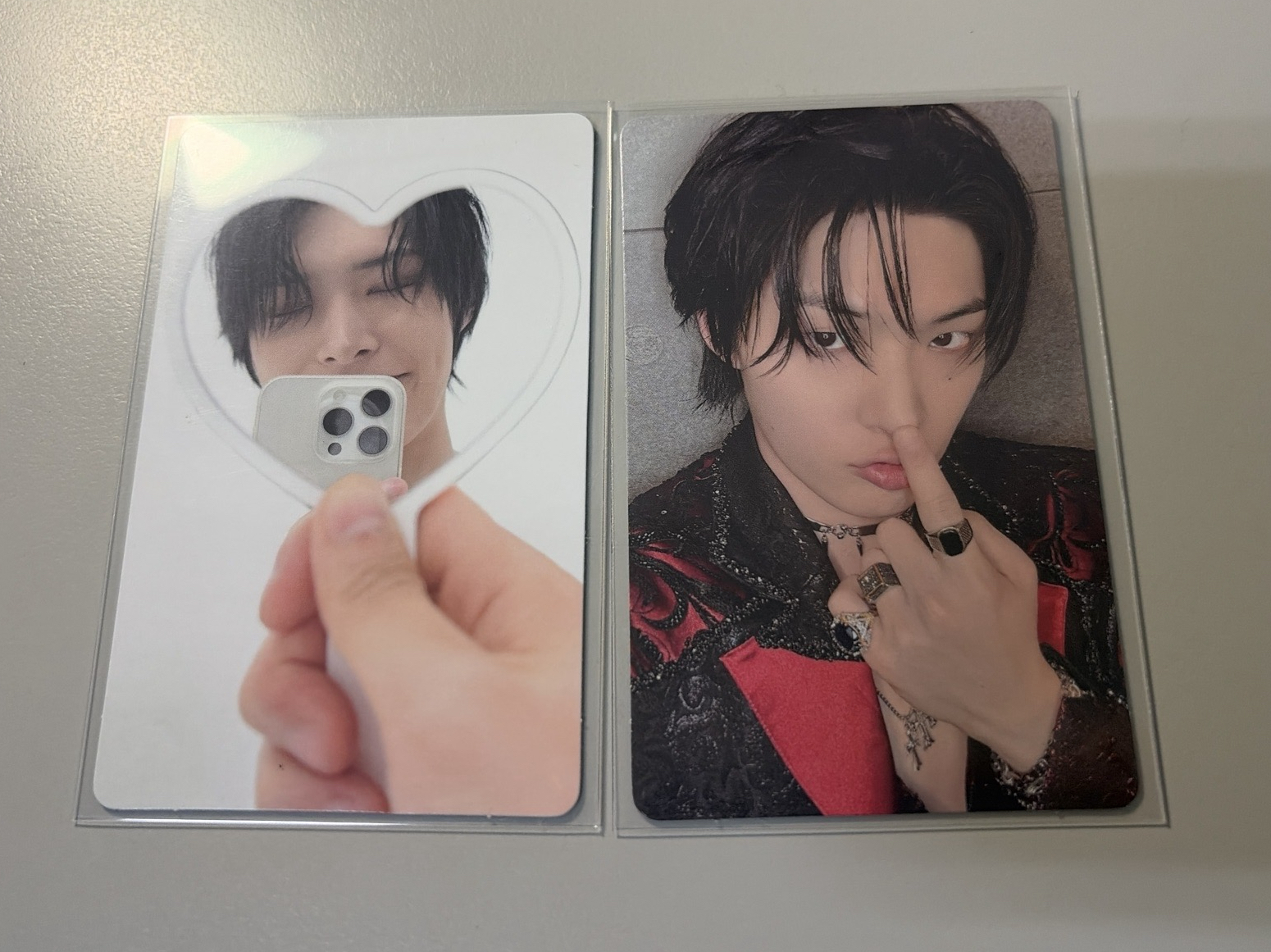 對鏡自拍+摸摸鼻子旼琦