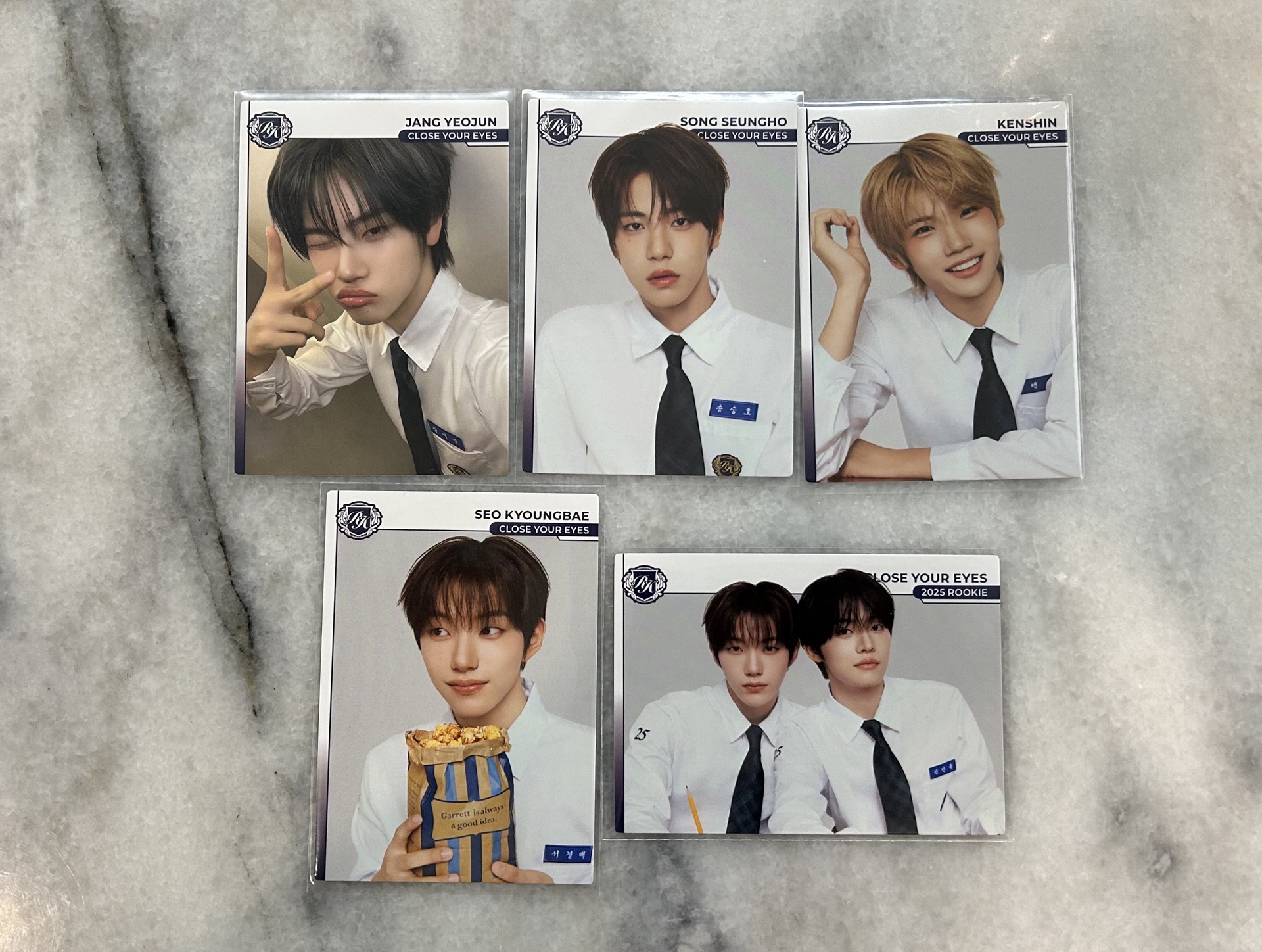 2025 K-POP ROOKIE TELECA 隨機卡 