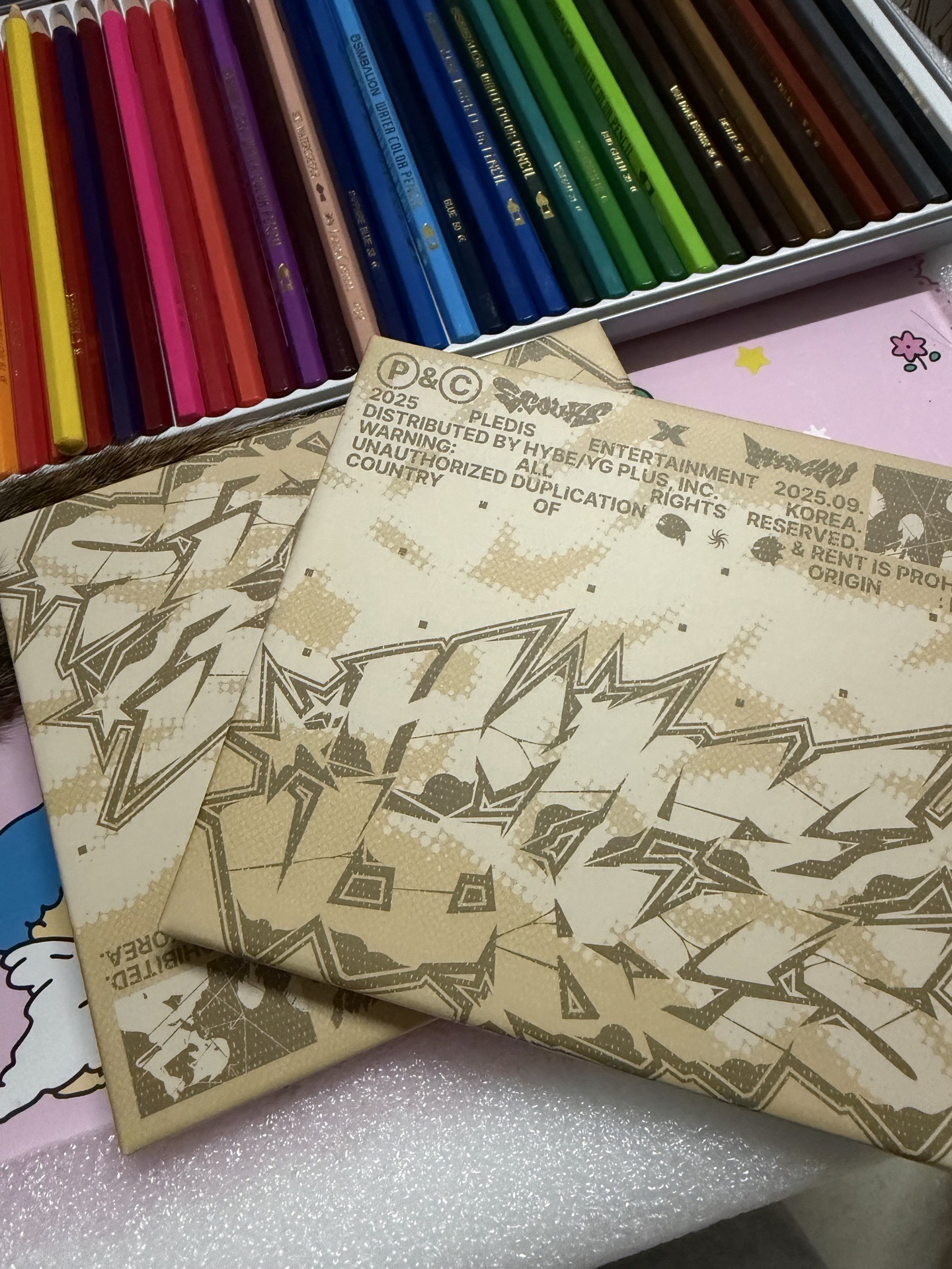 CxM ‘𝙃𝙔𝙋𝙀 𝙑𝙄𝘽𝙀𝙎’ 專輯 COMPACT ver.