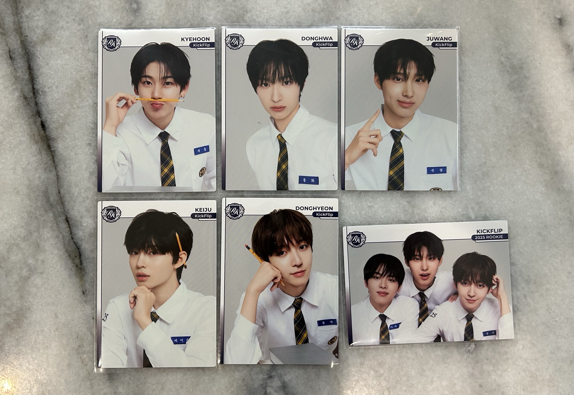 2025 K-POP ROOKIE TELECA 隨機卡 