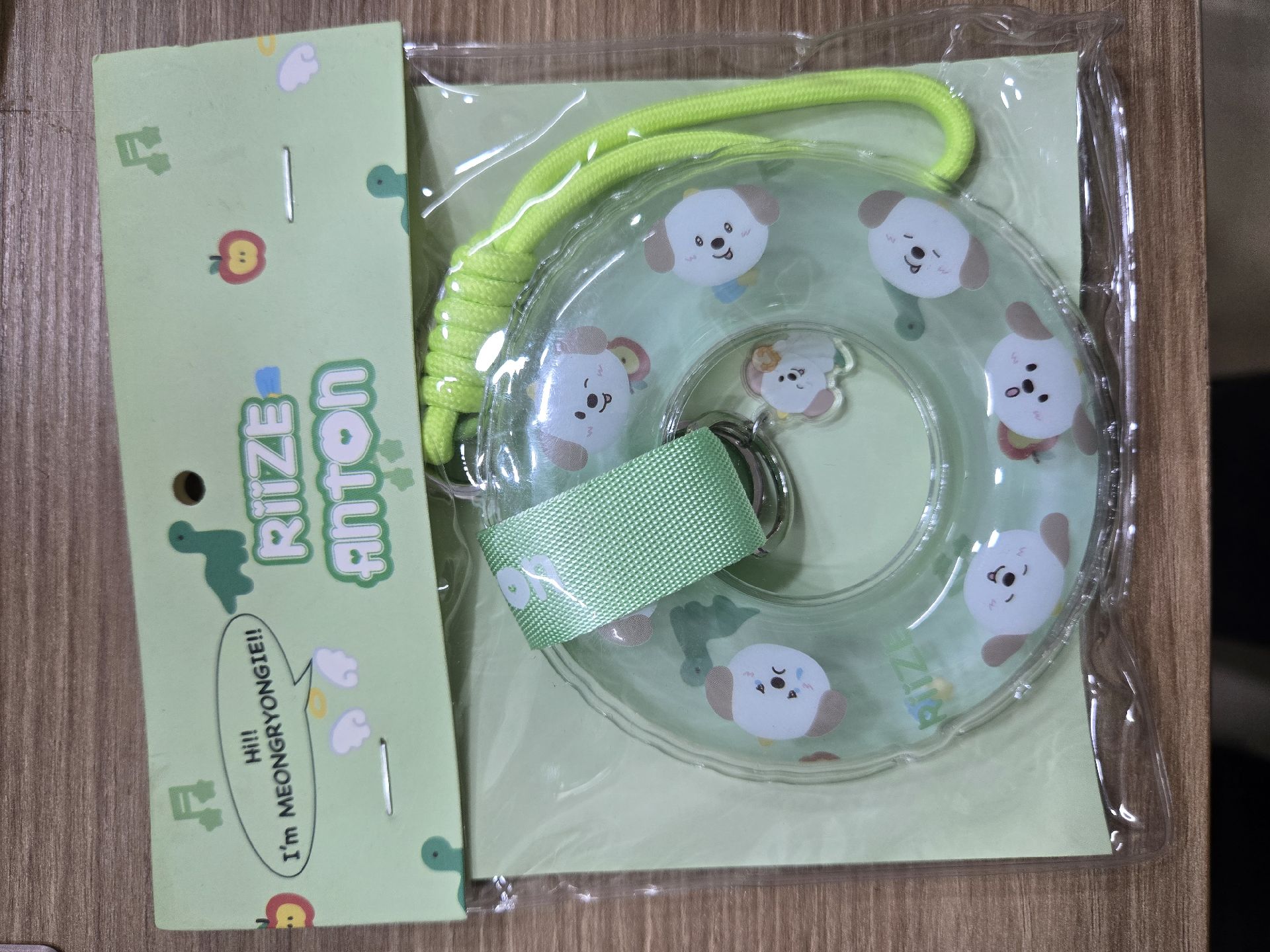 RIIZE 上海快閃 游泳圈吊飾 ANTON