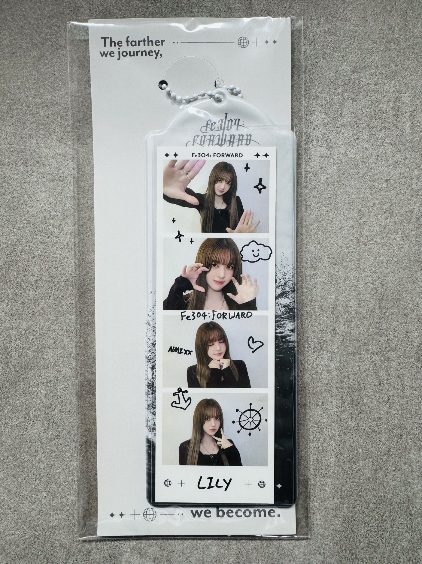 NMIXX LILY FORWARD 快閃店 人生四格吊飾 