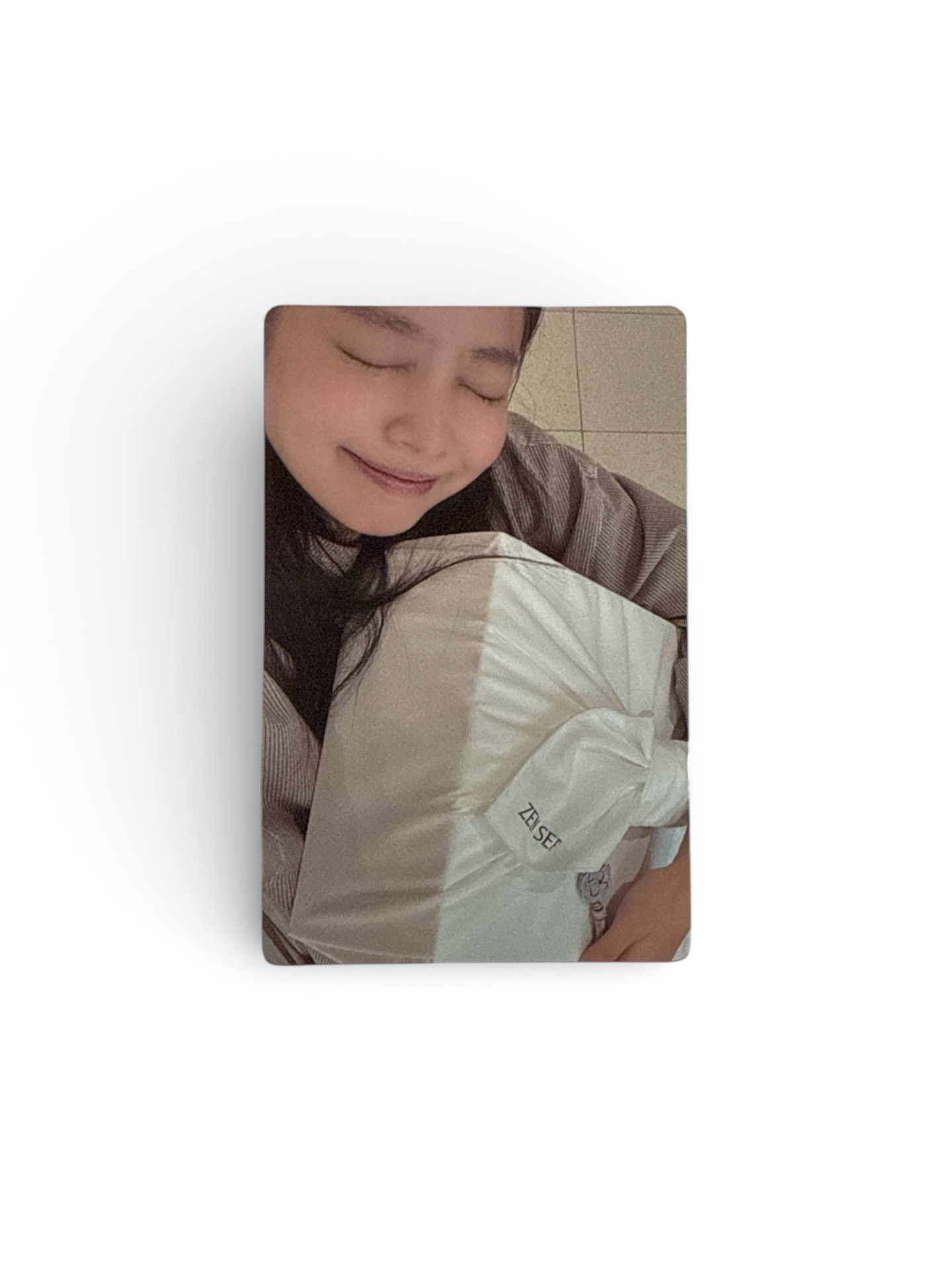 JENNIE ZEN SERIF 滿額卡