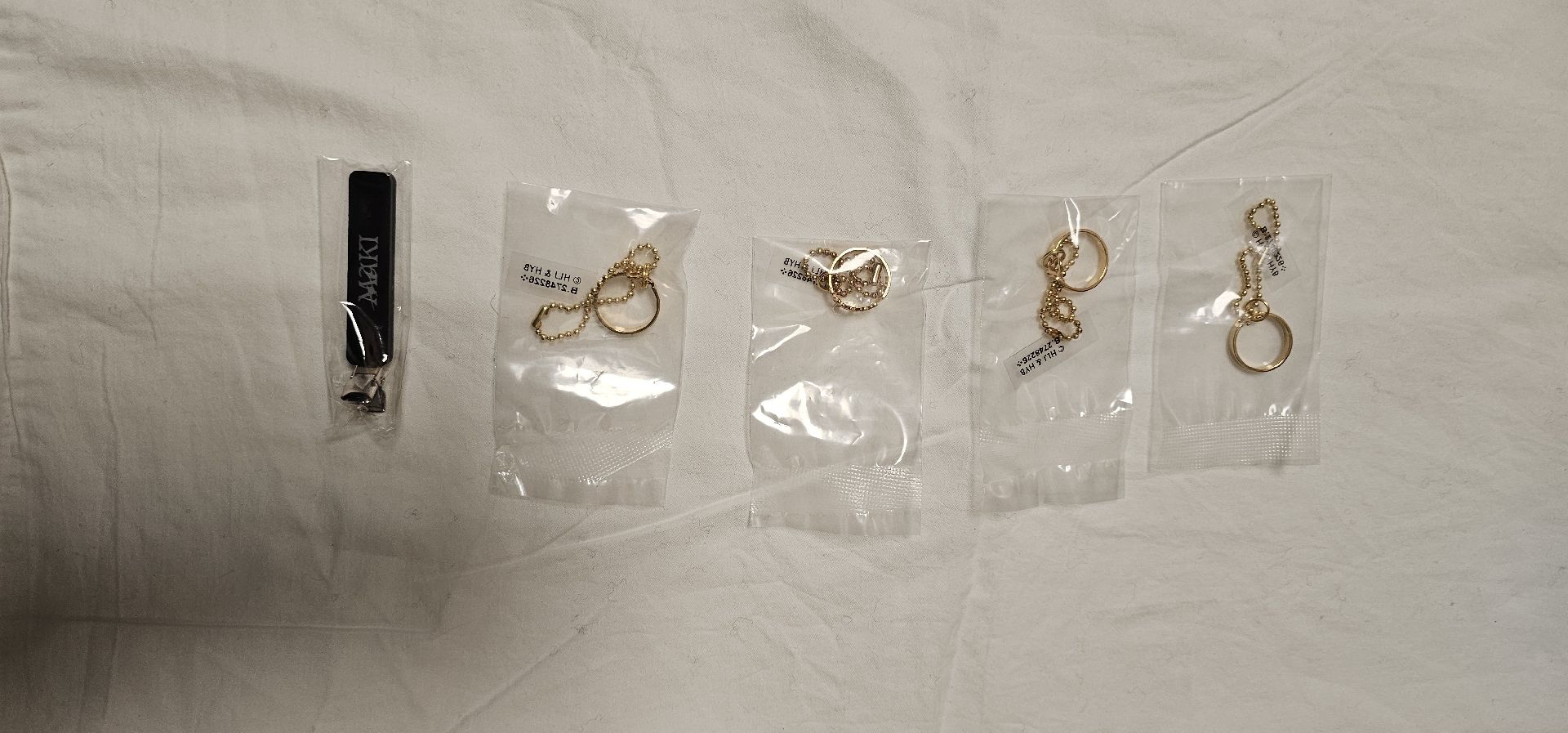 &TEAM BANDAI扭蛋戒指吊飾