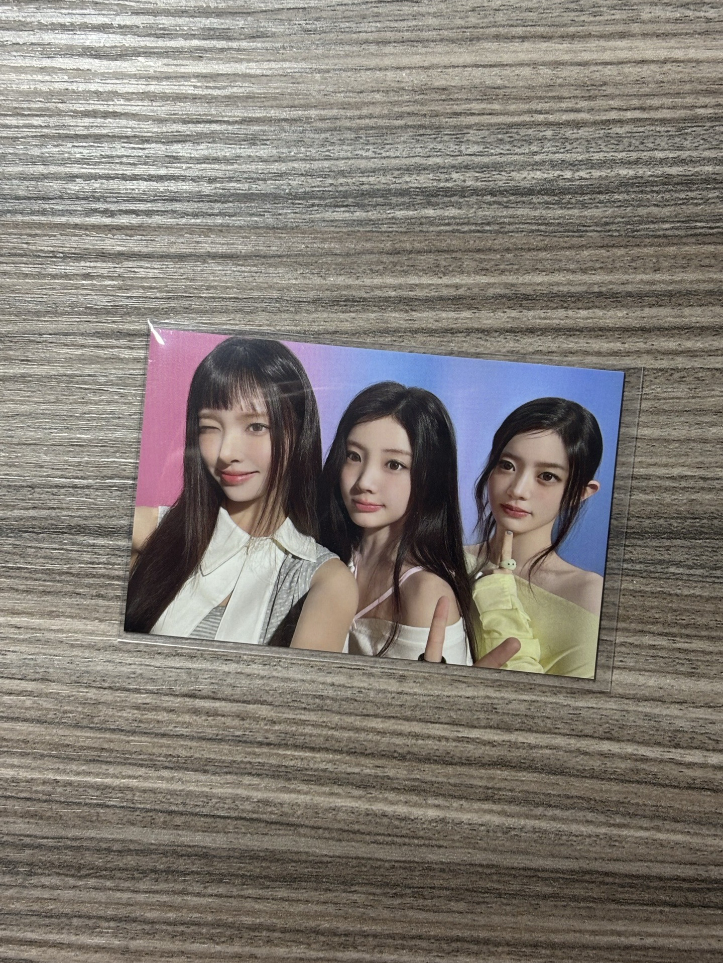 YUNAH MINJU WONHEE場週外套卡