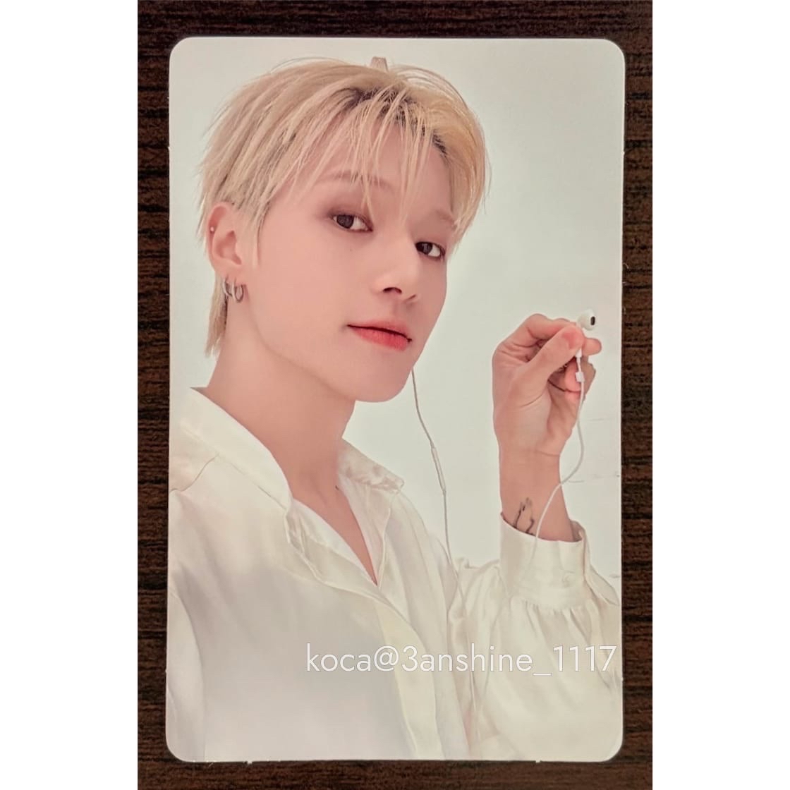 綁物區 - ATEEZ 小卡