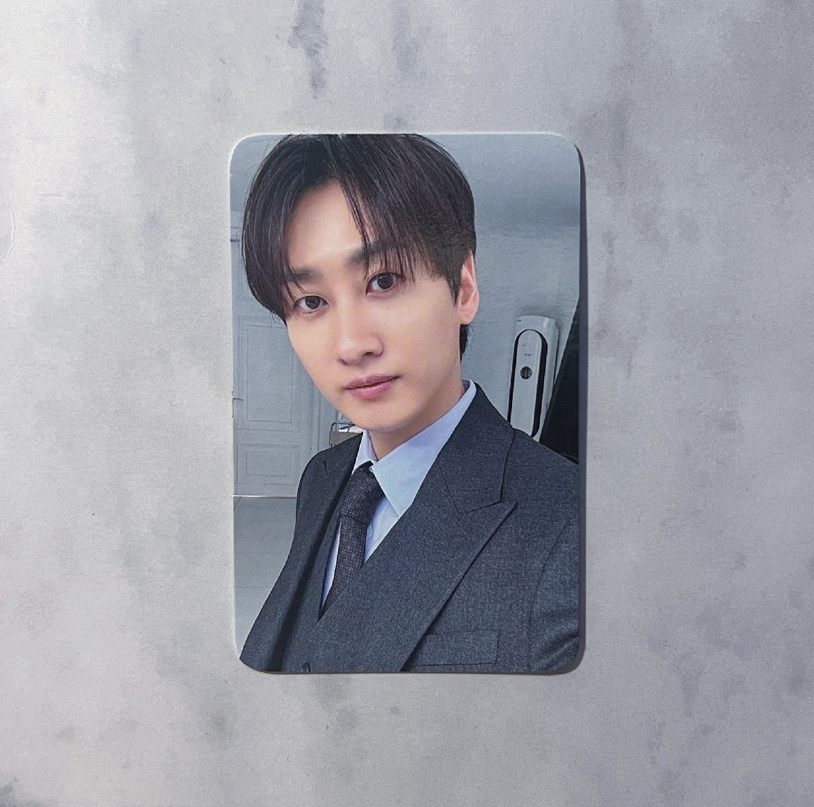 9（有明顯廠損/刮痕）