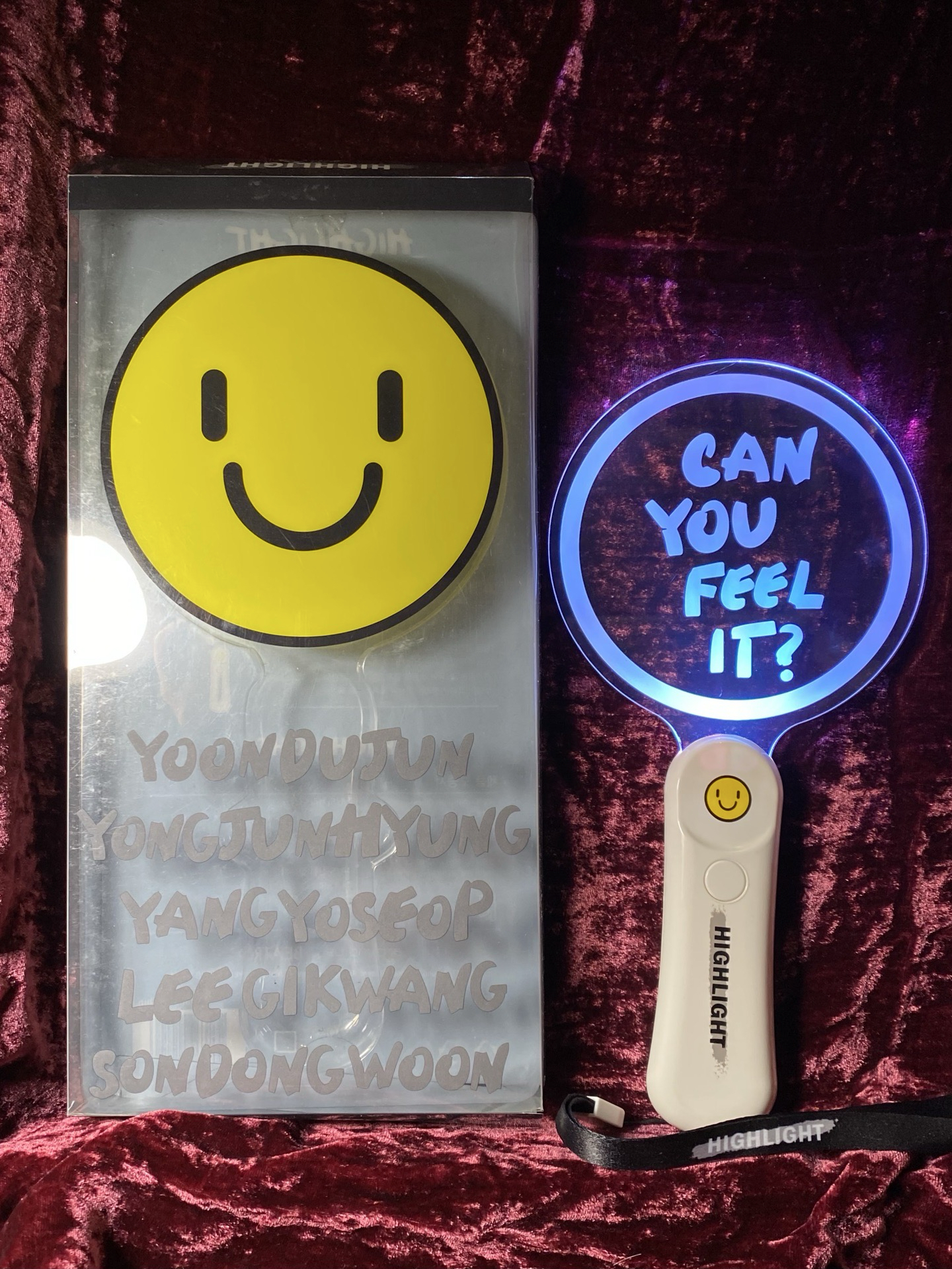 ⎝HIGHLIGHT⎞OFFICIAL LIGHT STICK - CAN YOU FEEL IT? MD 應援燈板
