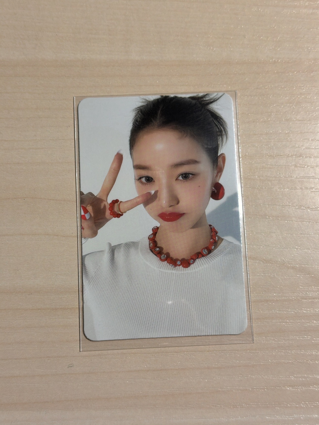 After Like 專輯卡 比耶員