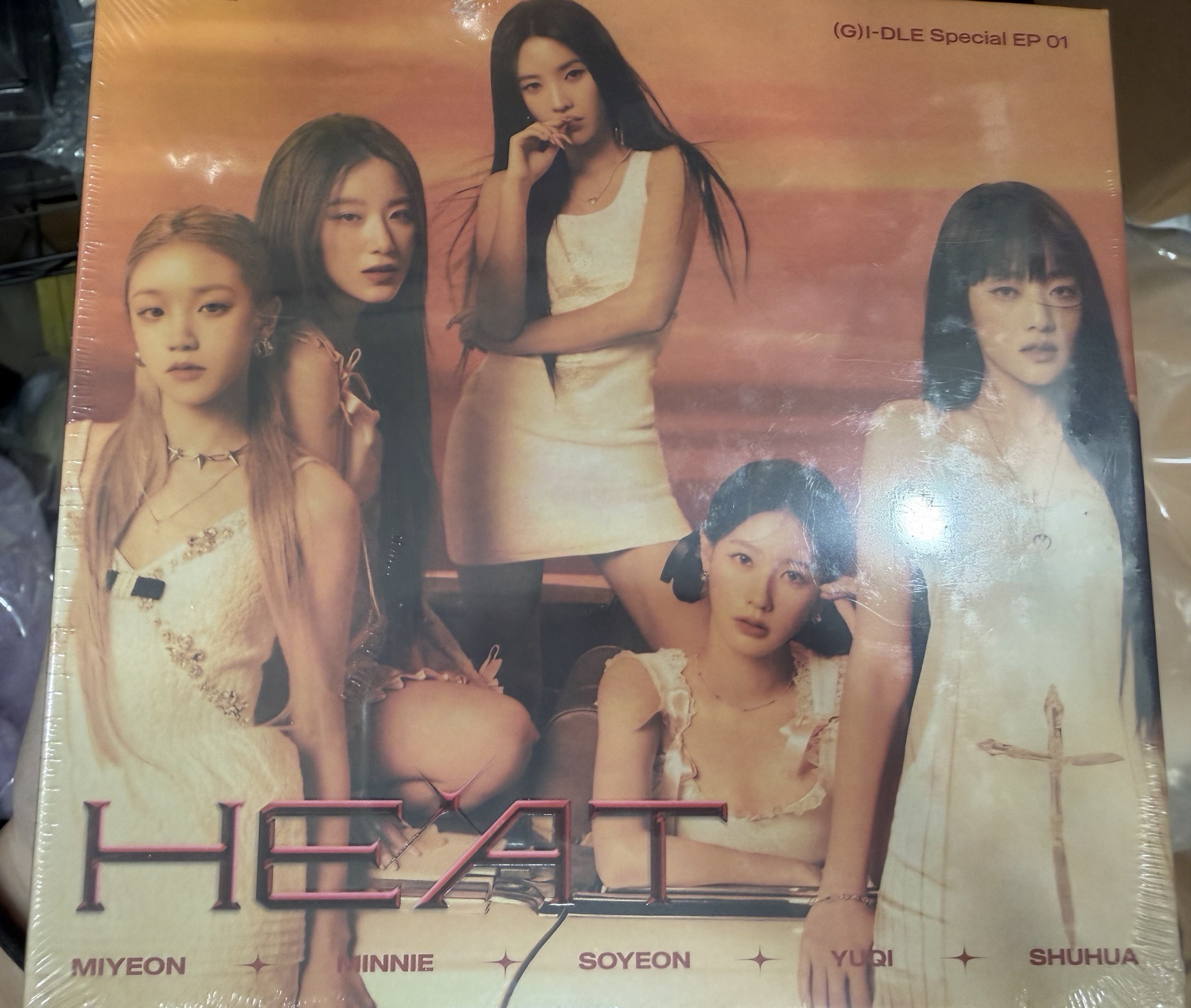 I-DLE HEAT全新未拆 美專 B&N/TARGET/D2C 特典