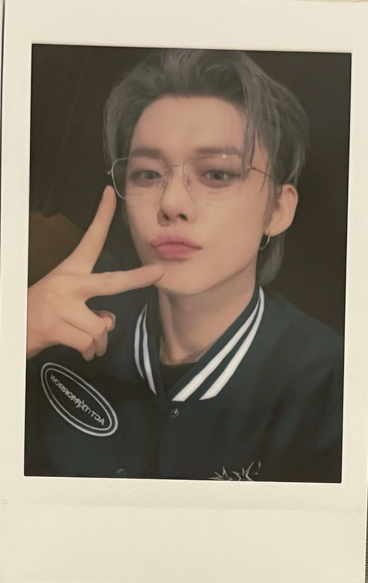 TXT然竣 日巡拍立得