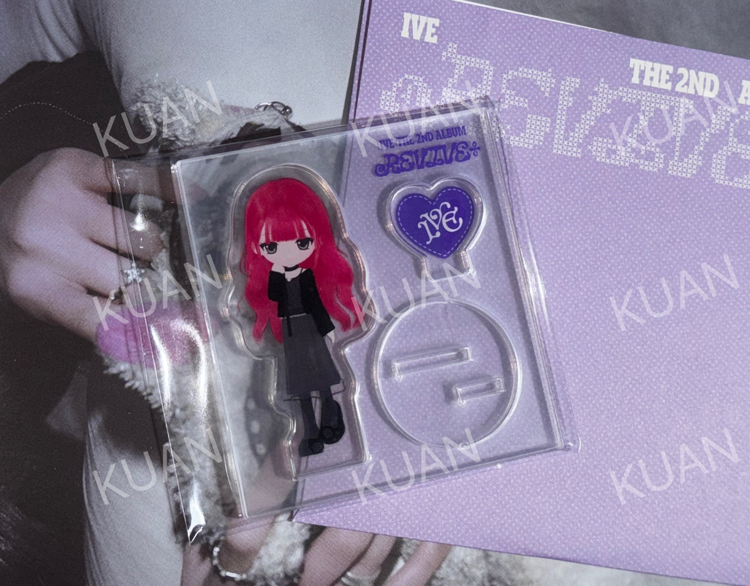 REVIVE+ LOVED 立牌  Liz 