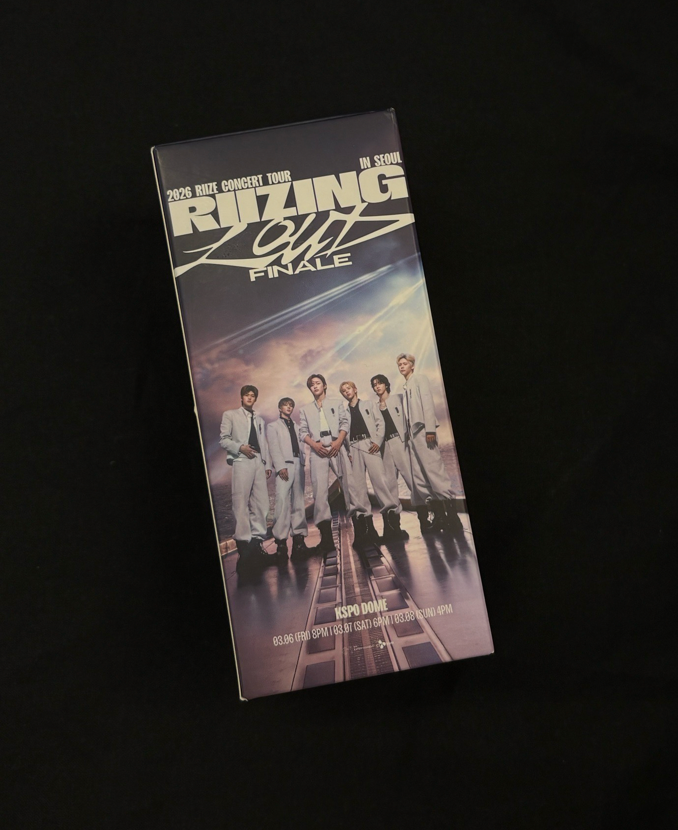 RIIZING LOUD Final VIP入場禮 加濕器 Day3（送紙花）