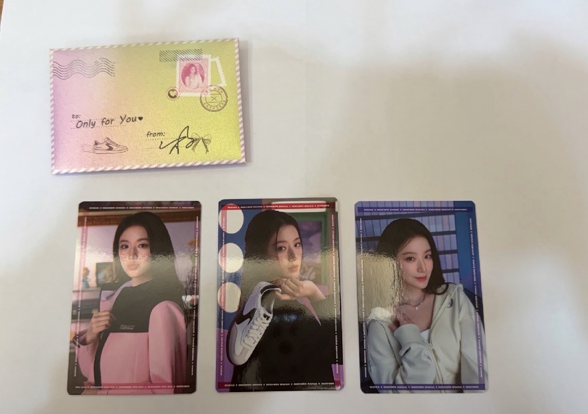 舒華代言卡一套