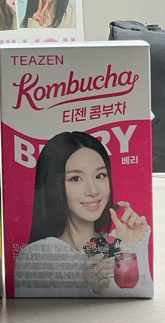 Twice 彩英 康普茶 無小卡