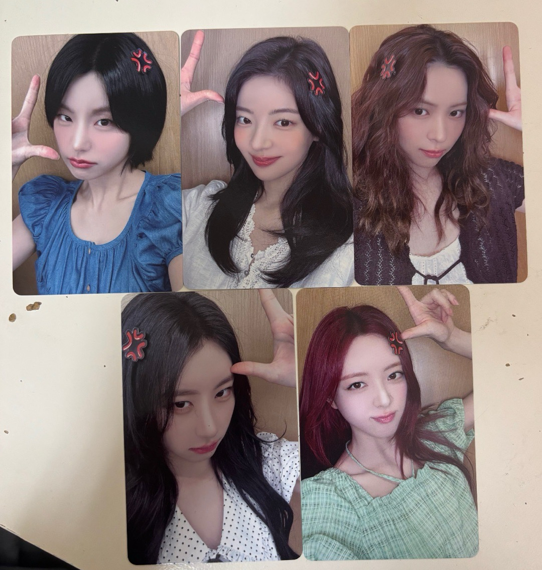 ITZY簽售卡（中文卡背）