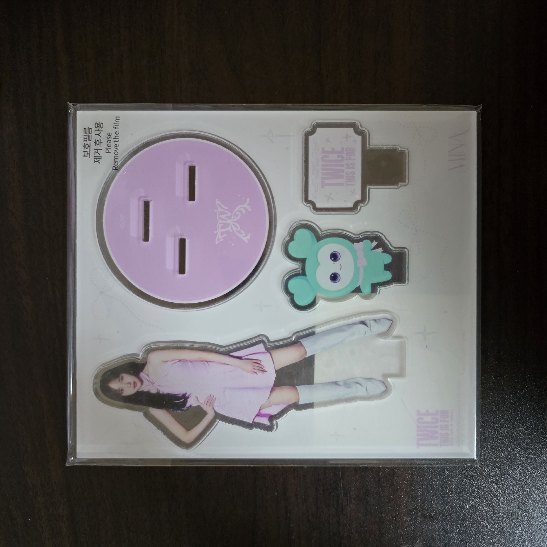 TWICE MINA 六巡 立牌(不含小卡)