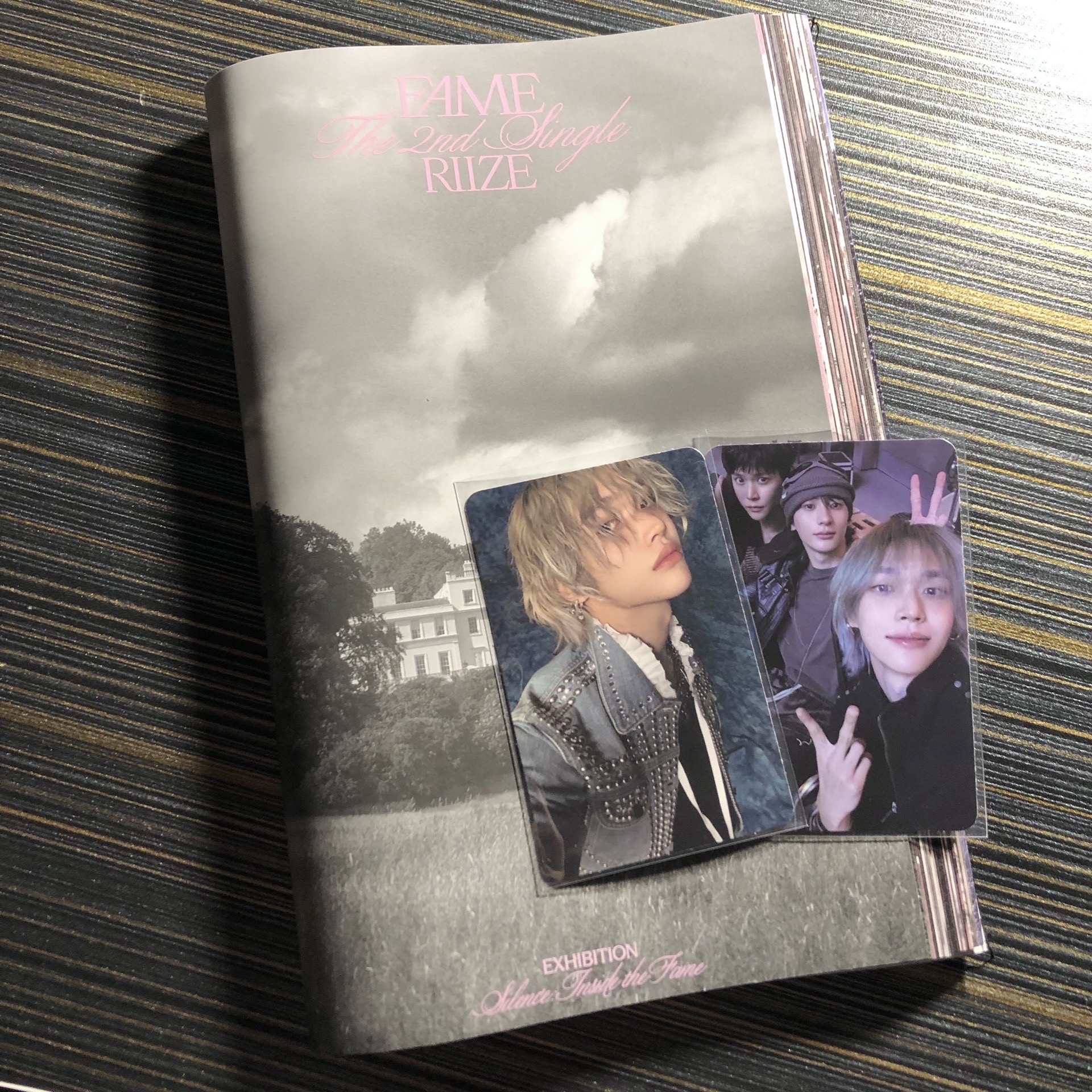 Riize FAME 電子專 Catalogue版 元彬全專