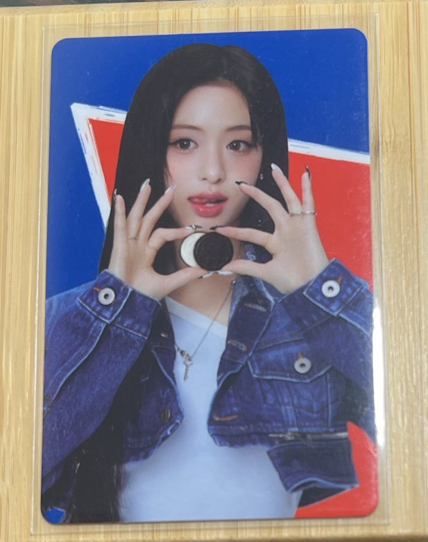 BABYMONSTER x OREO 代言卡 /AHYEON