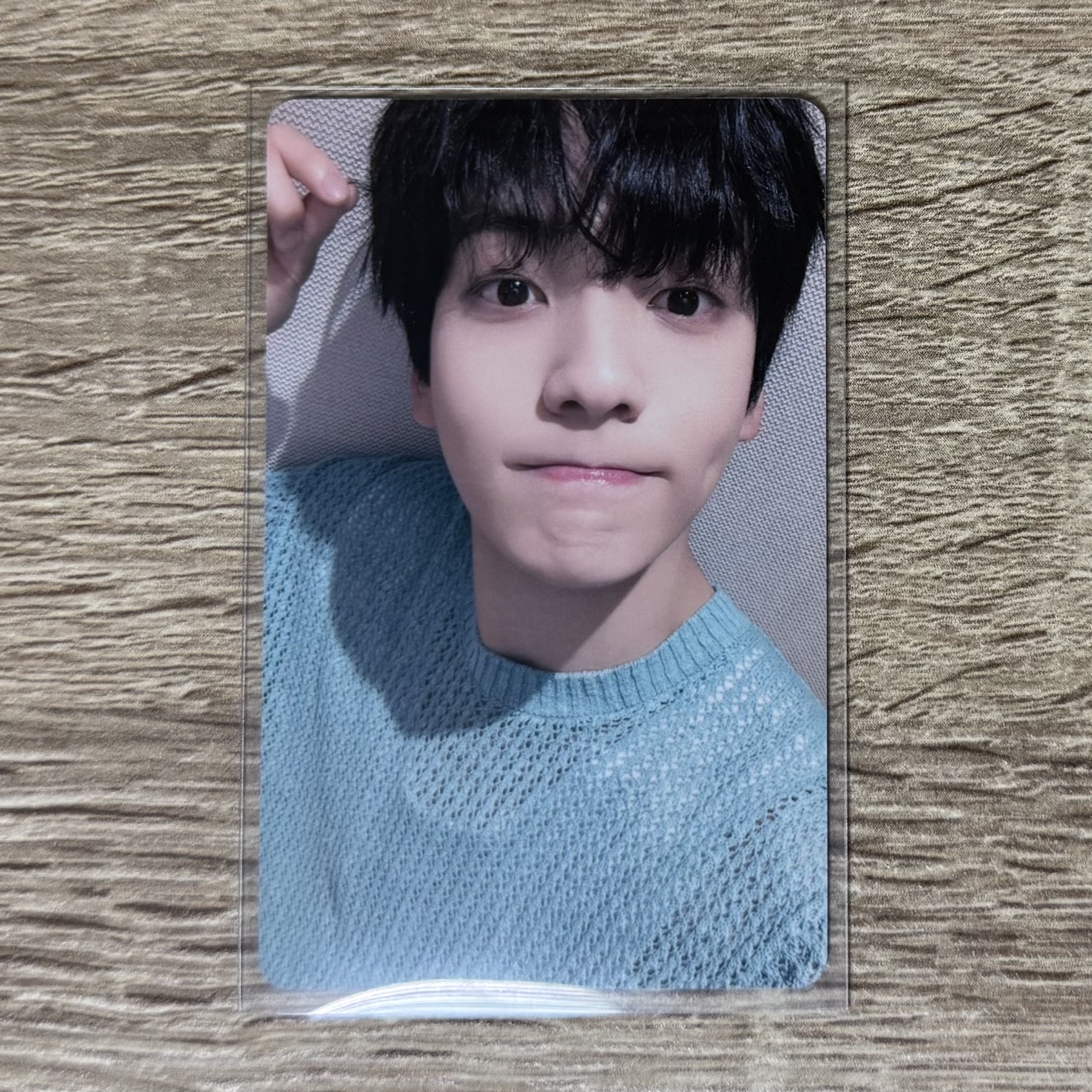 彬中背 “小兔保佑你 萬事勝意”