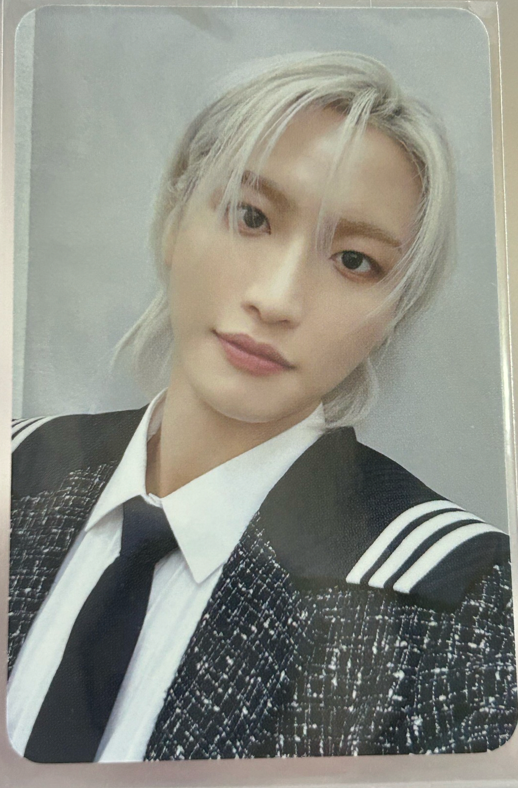 星 專情的看著你