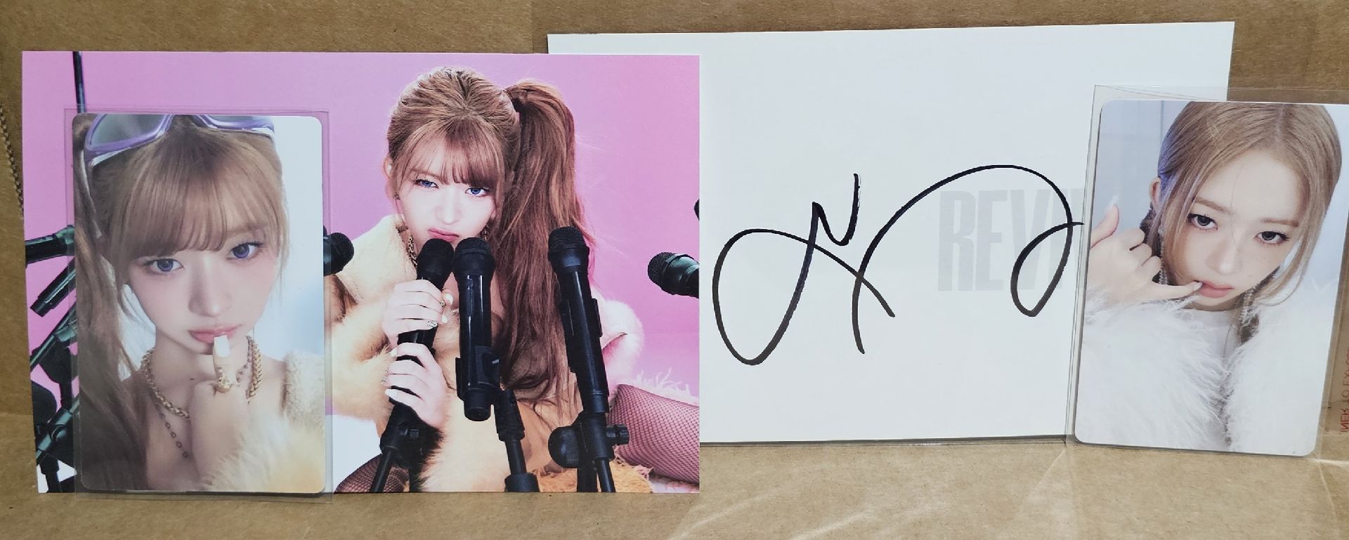 現貨【美國官網】IVE REVIVE+ 全專 (已拆封確認簽名卡) 簽名專輯 兪真 員瑛 Liz Rei 秋天