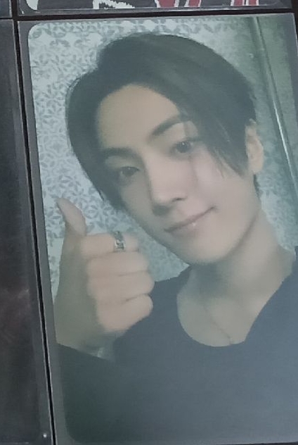 JAY 請幫我多帶兩張專卡