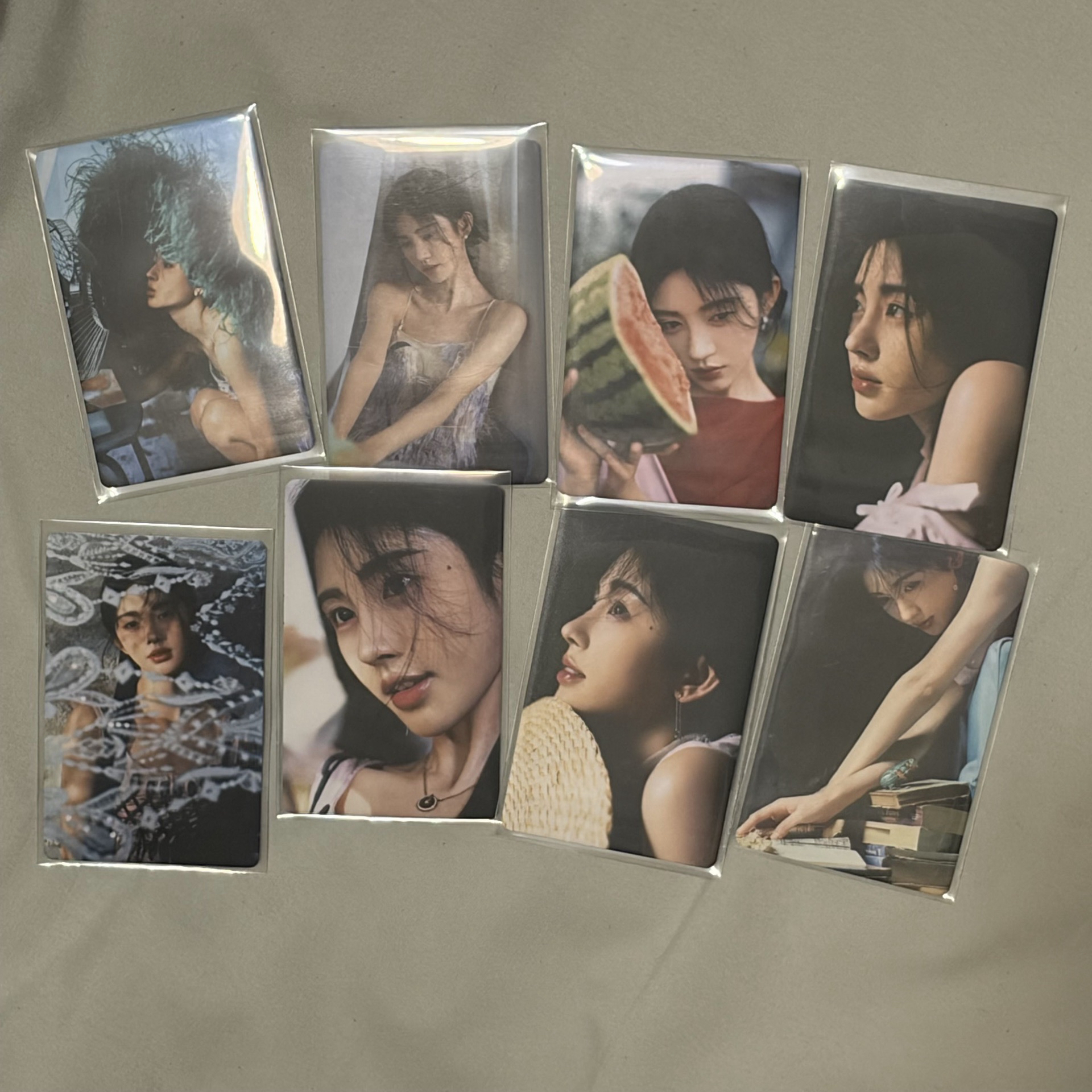 鞠婧禕 雜誌小卡