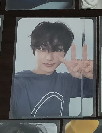 JUNGWON（中排2）