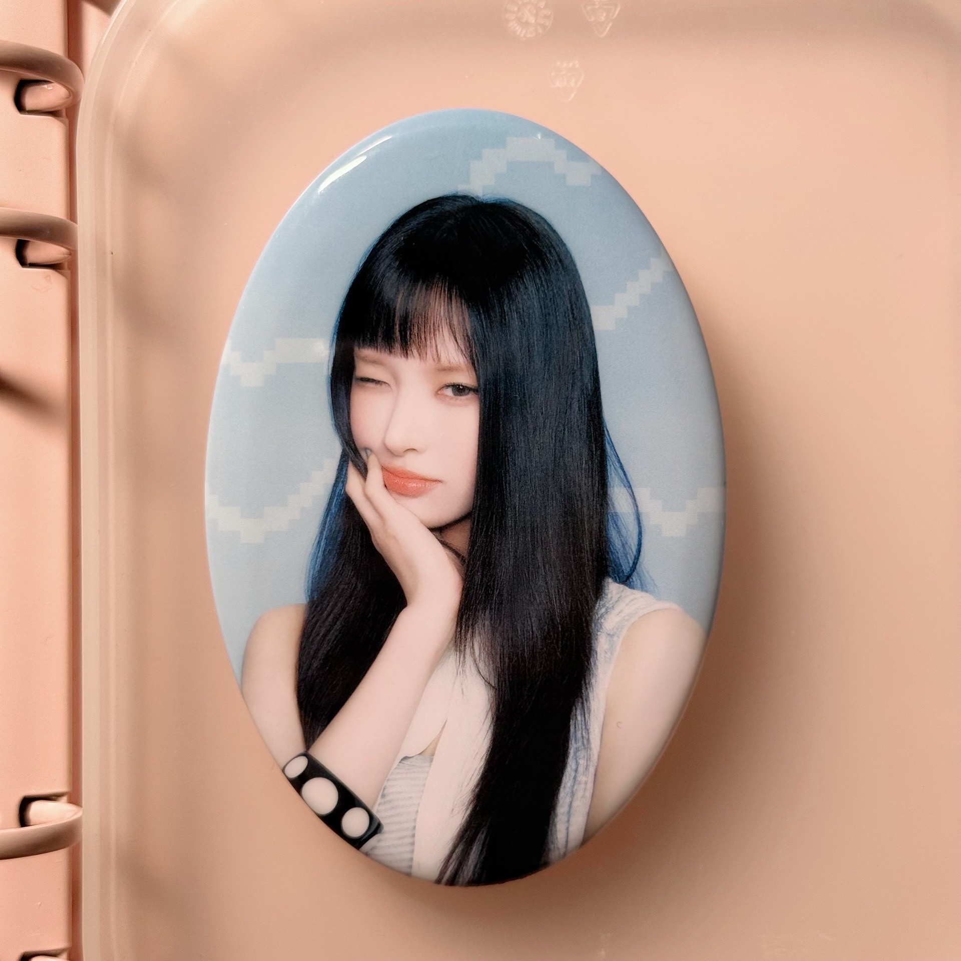 Yunah 場週徽章 現貨