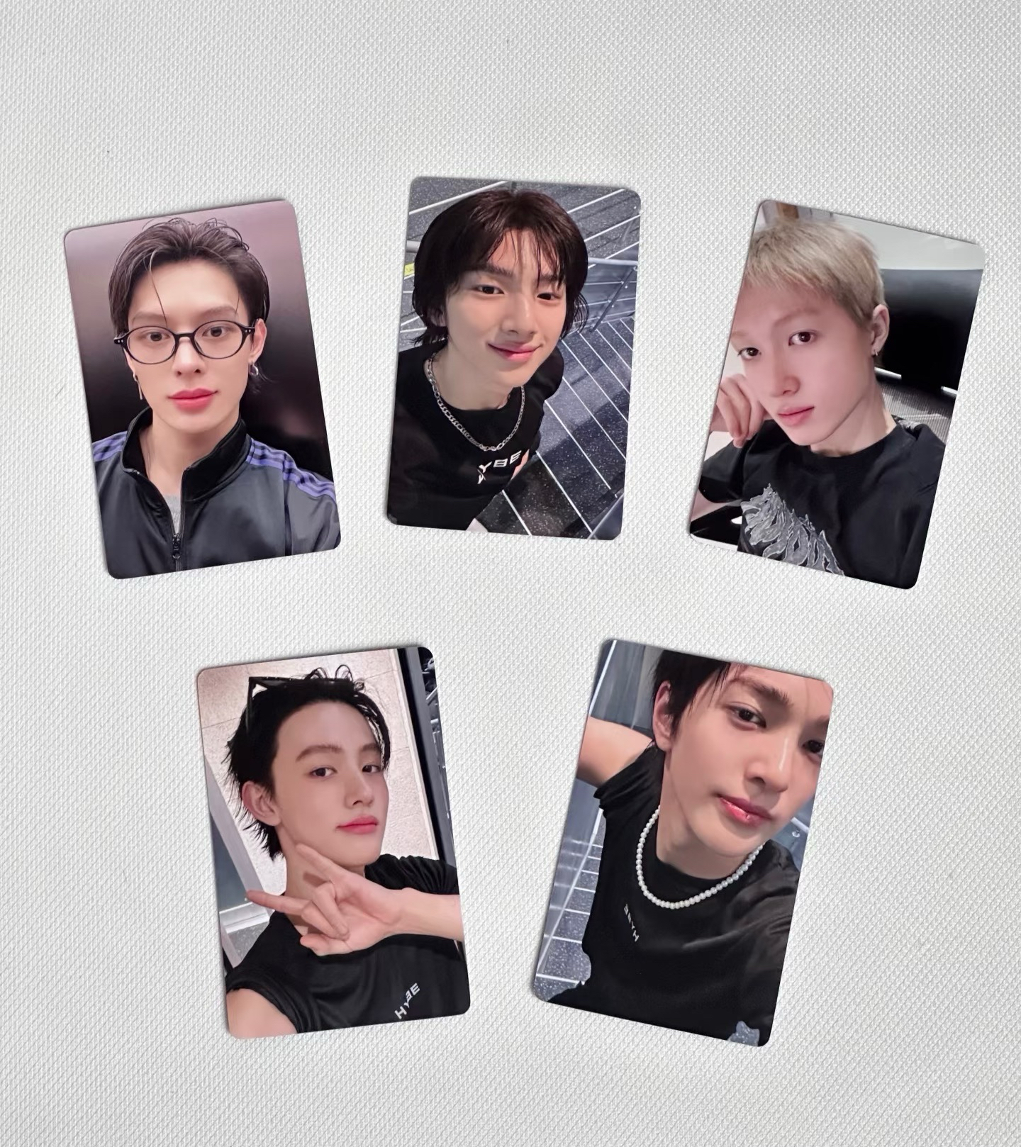 #現貨迷一 yzy 幸運1.0