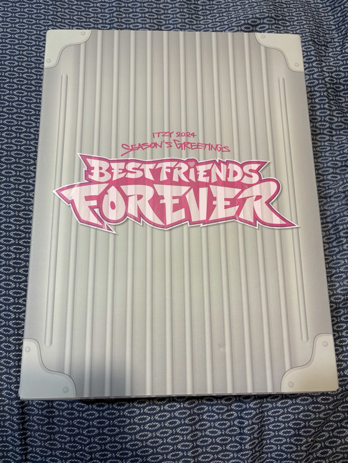 24年曆娜一鍵畢業 送後面兩圖