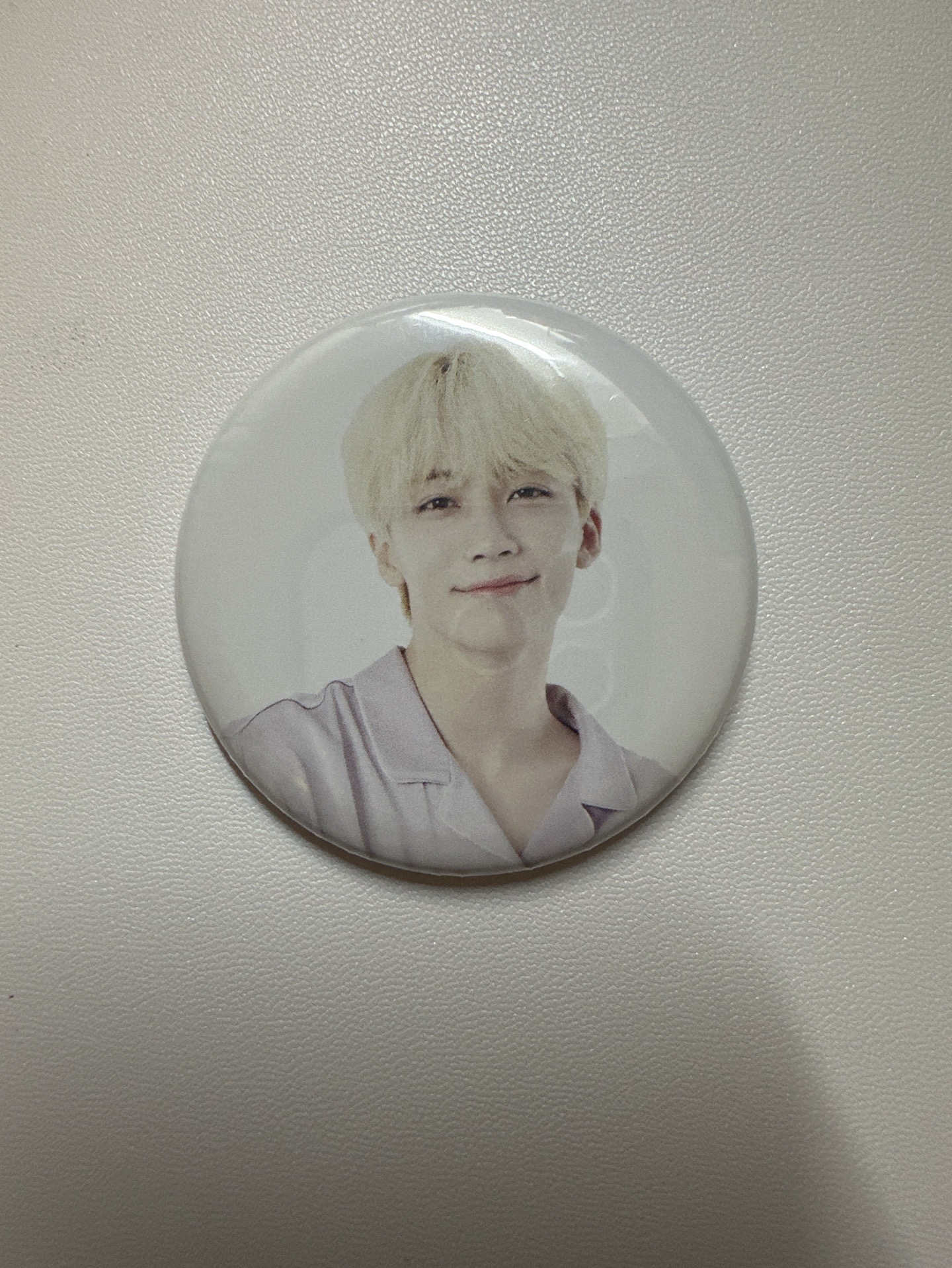 SEVENTEEN 21’CAFE PP徽章 淨漢 金髮徽章