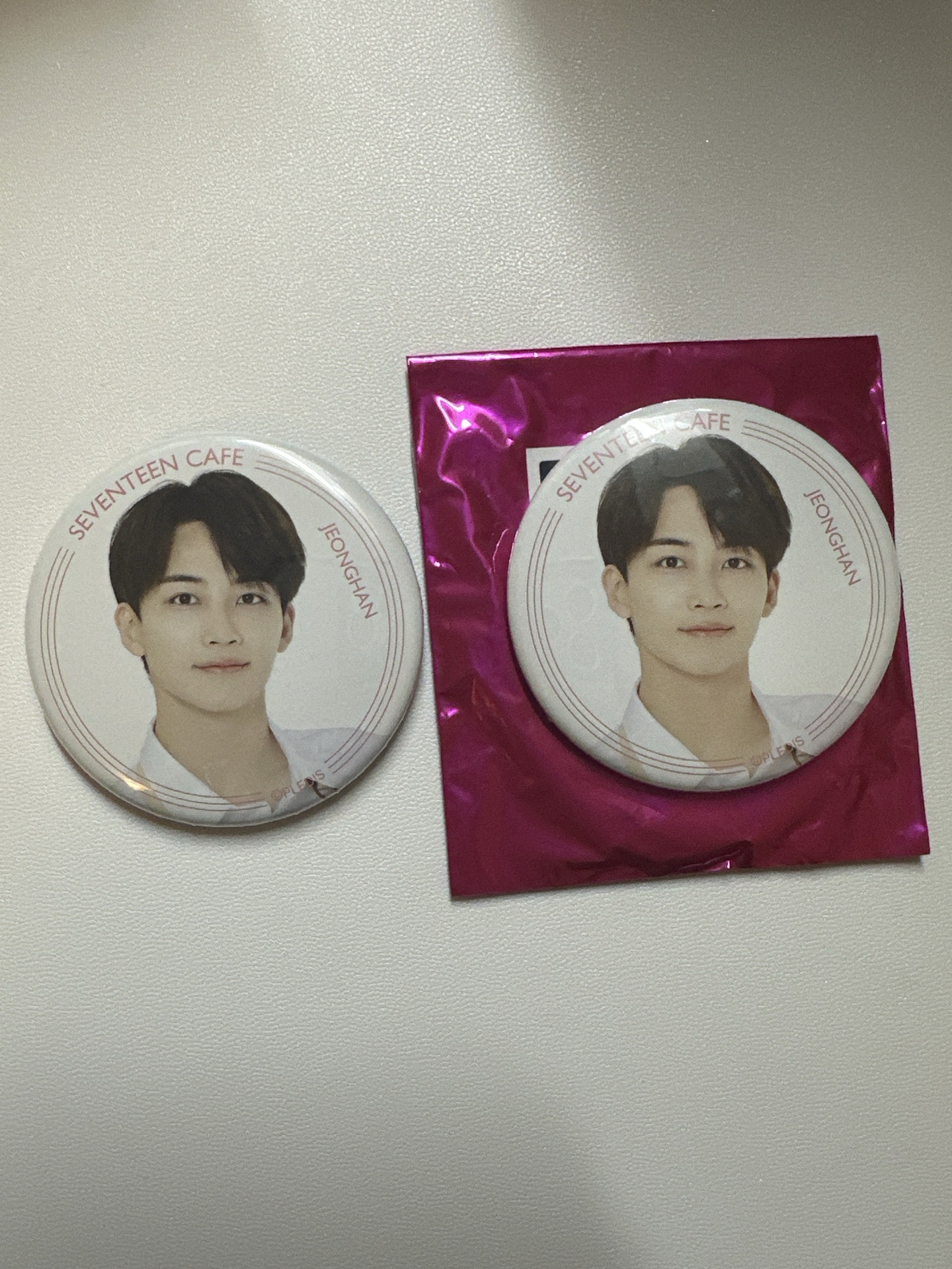 SEVENTEEN 20’CAFE徽章 淨漢