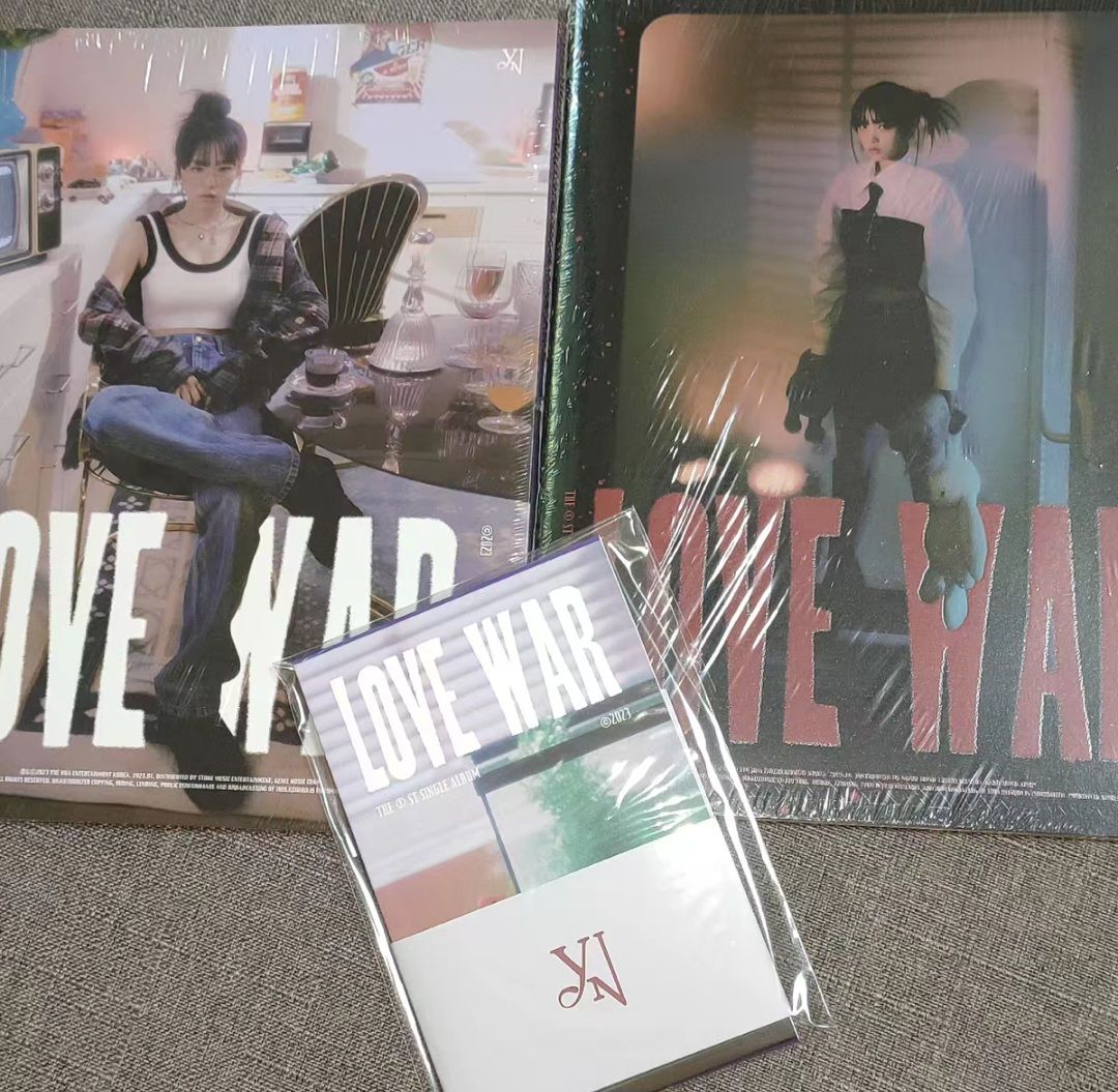 Yena 單曲love war未拆專