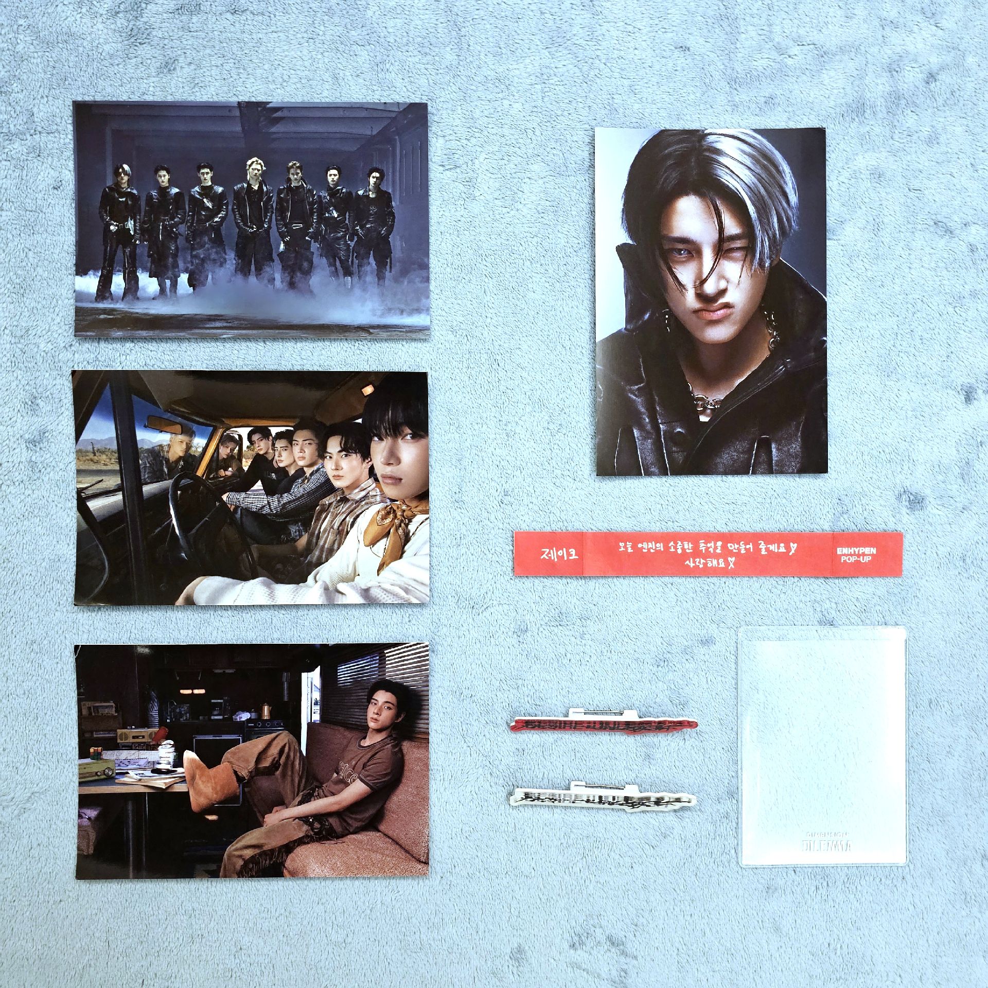 倫＆團體明信片+倫快閃手環+WVS特典