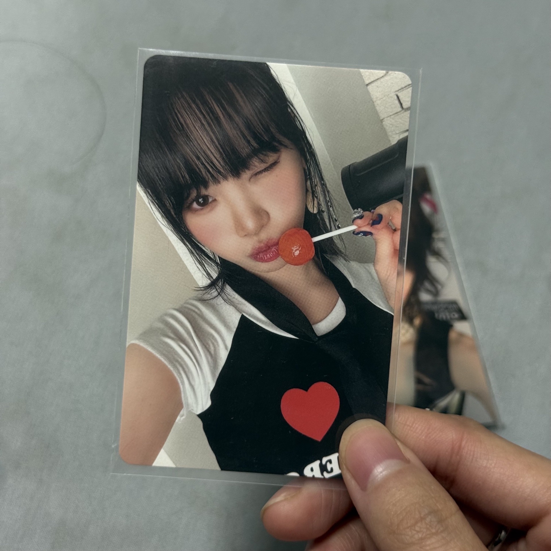 LE SSERAFIM UNFORGIVEN電子專卡 棒棒糖采