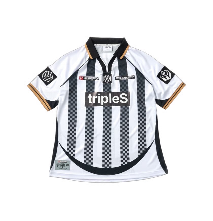 triples 許念慈Nien白色短袖球衣/運動服