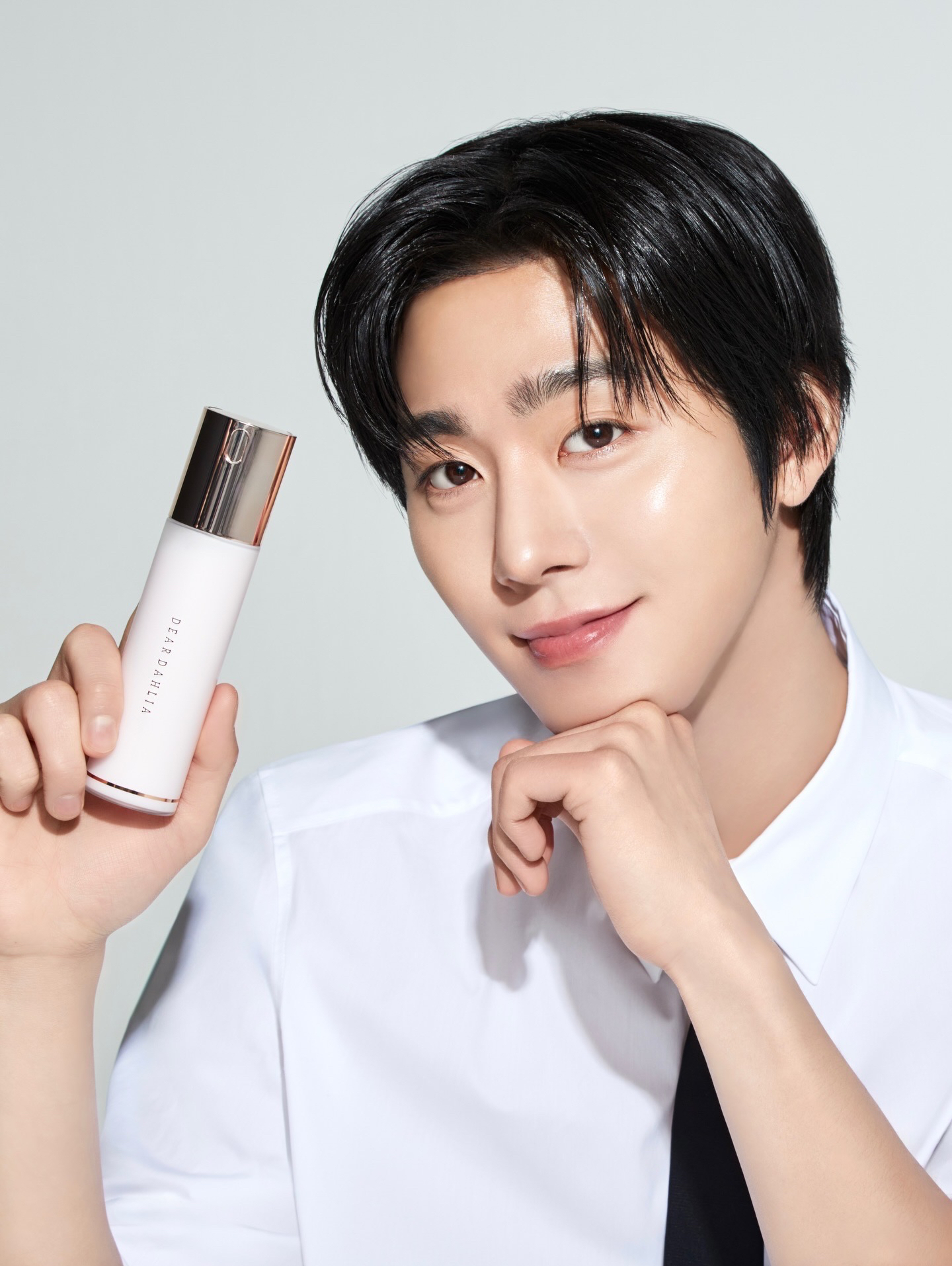 DEAR DAHLIA X AHS HYO SEOP
