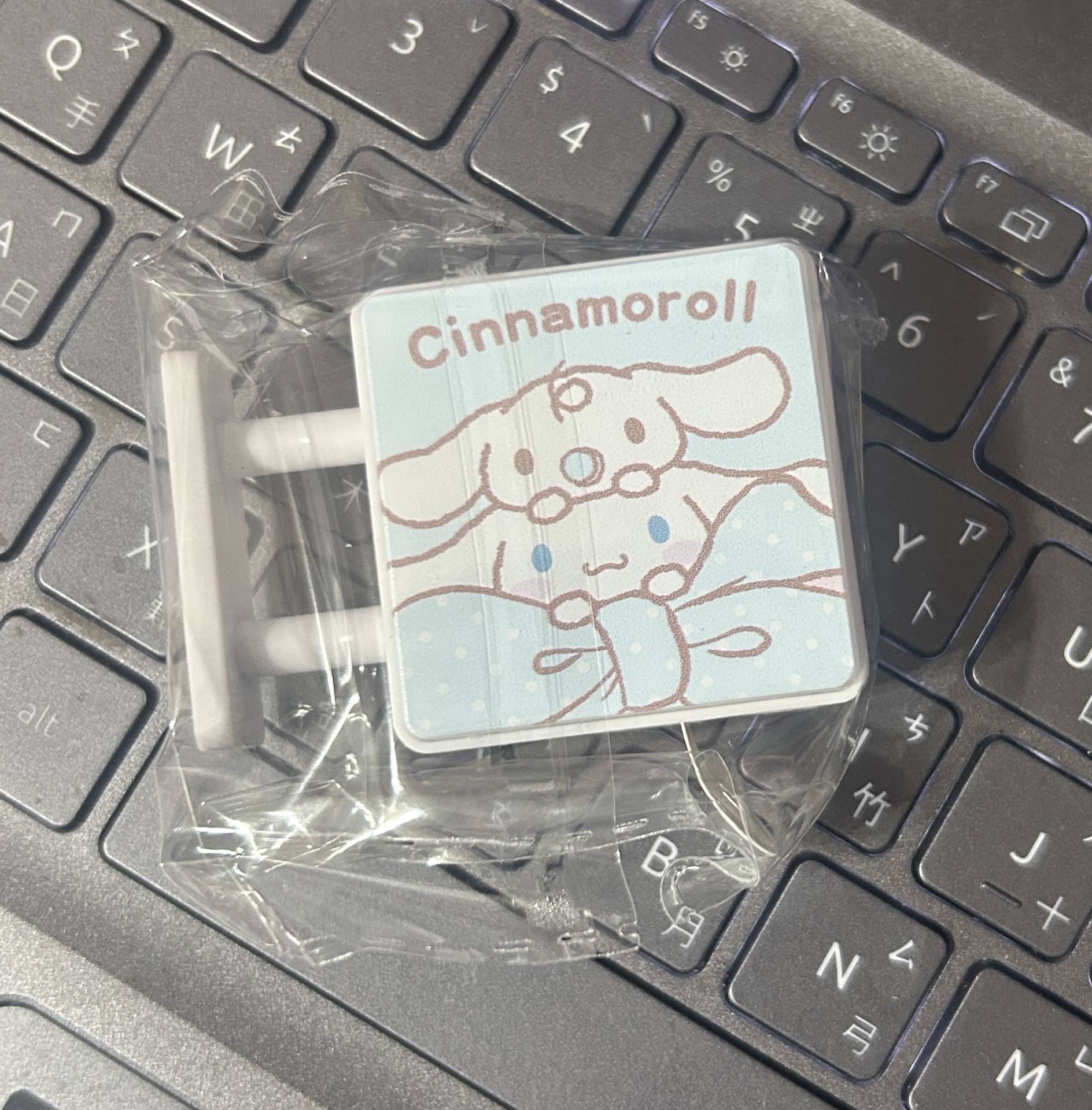 三麗鷗 新光三越南西開幕慶 箱燈磁鐵 大耳狗