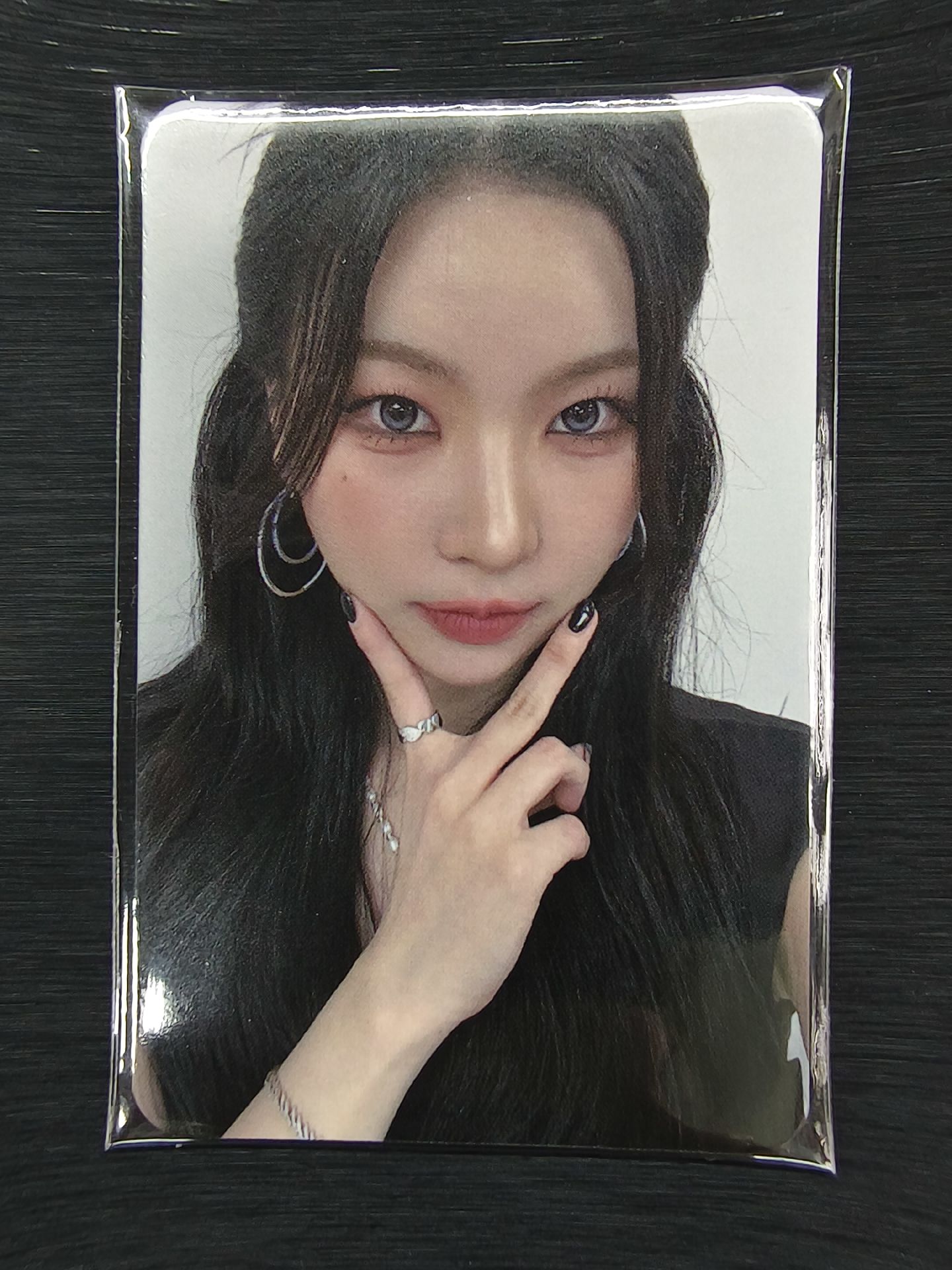 AYEON MIRROR INTO OURSELVE 入場卡